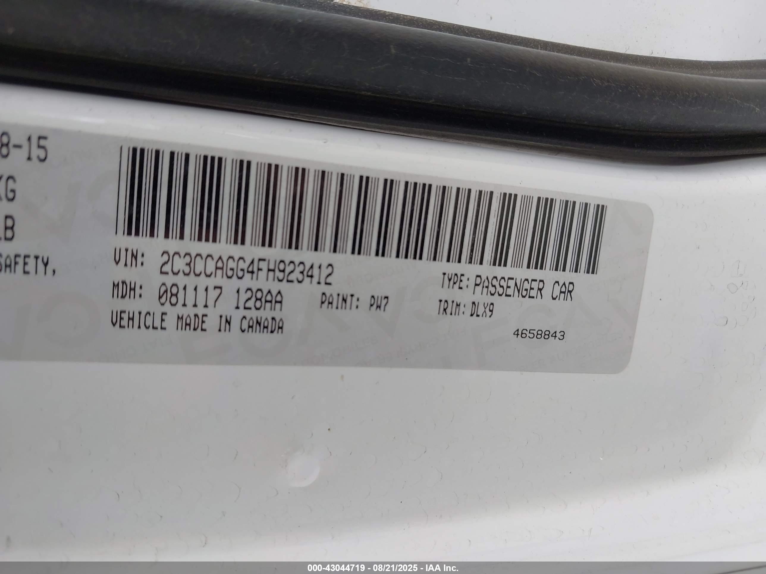 CHRYSLER 300 image 9