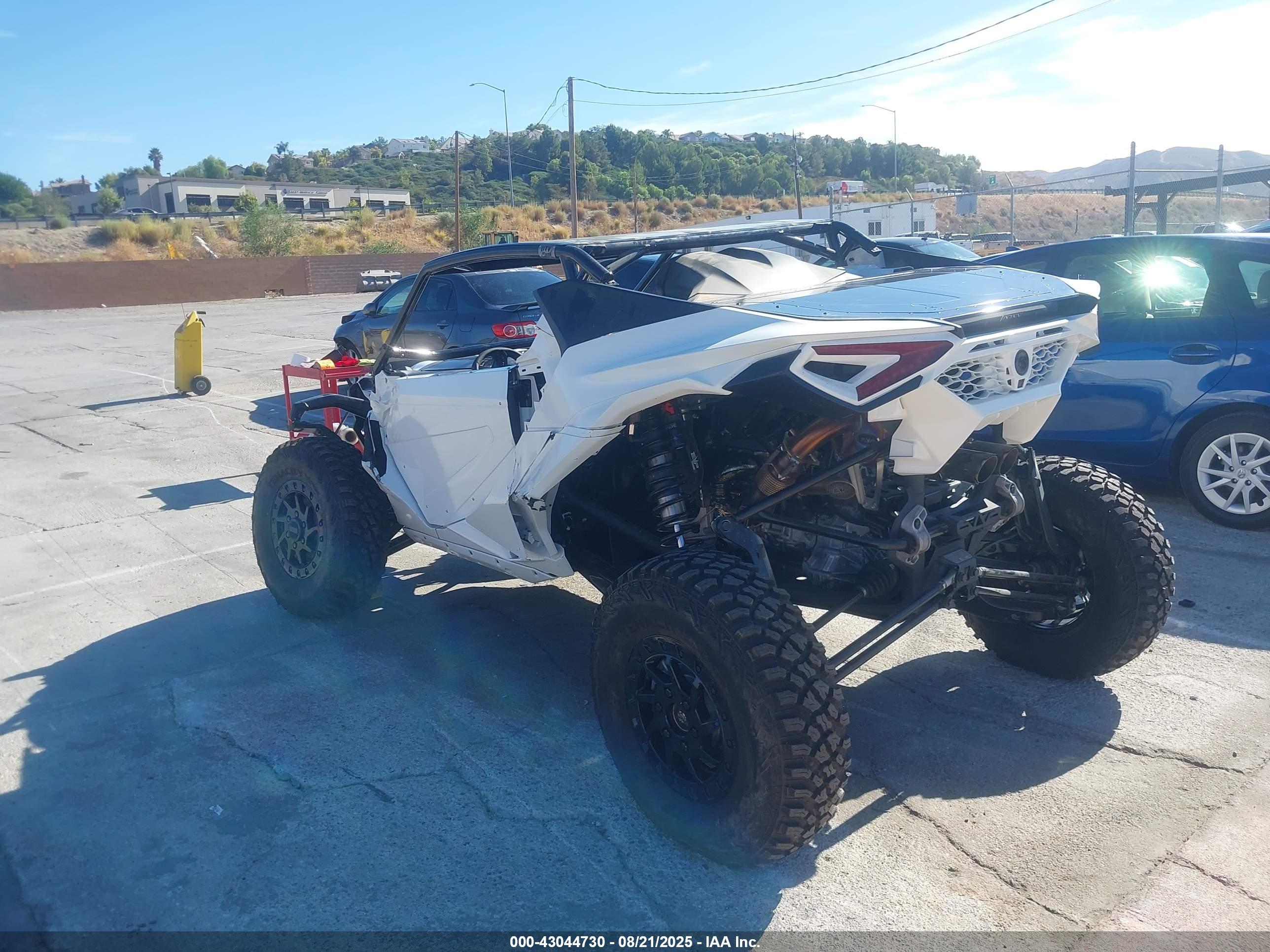 CAN-AM MAVERICK image 3