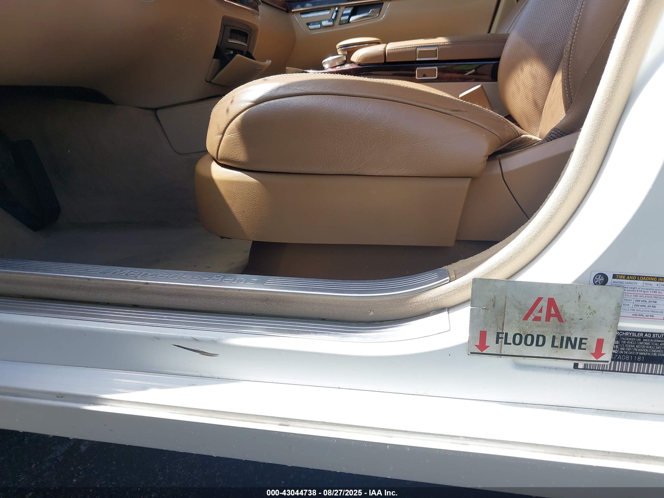 MERCEDES-BENZ S image 6