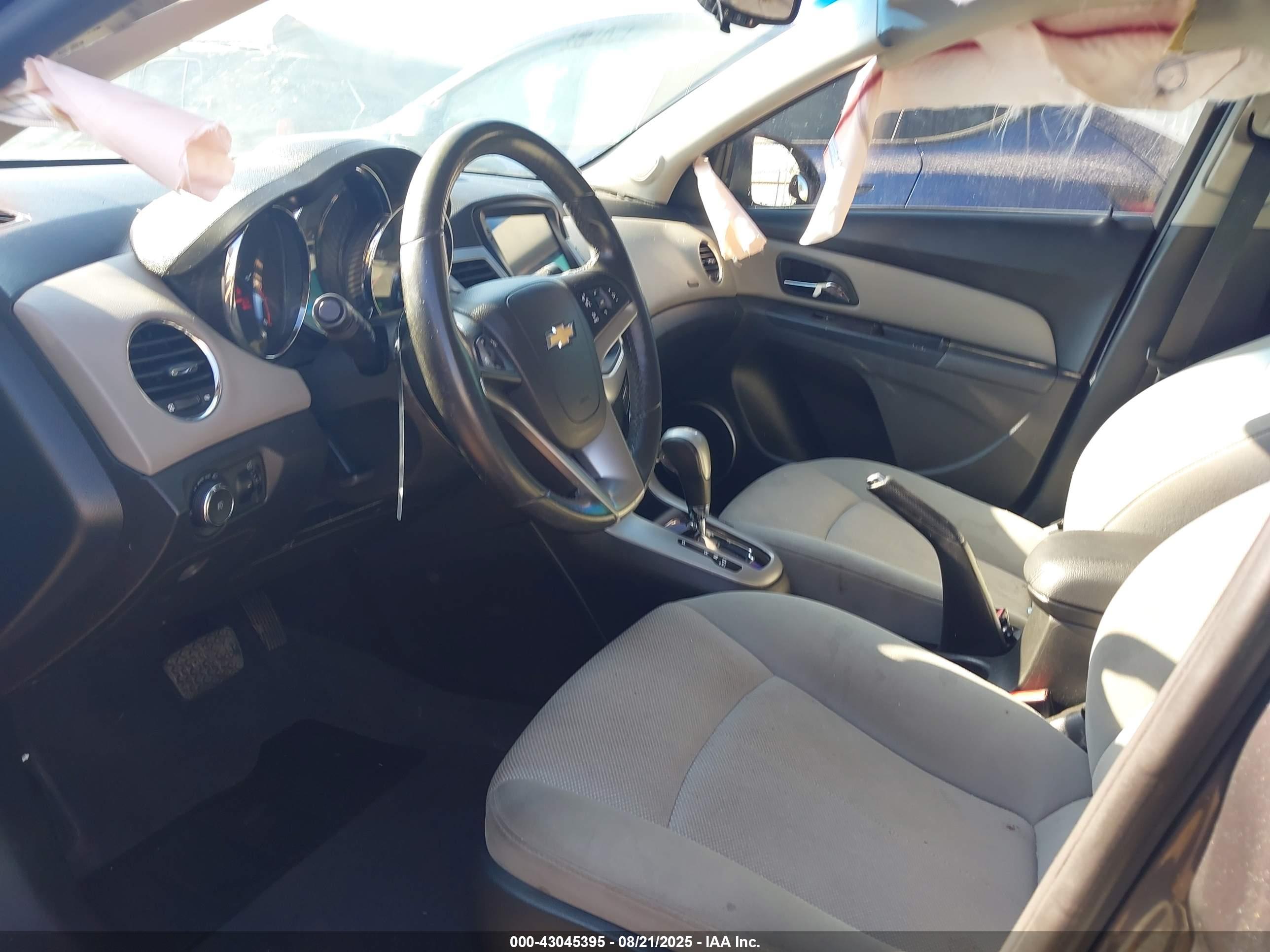 CHEVROLET CRUZE image 5