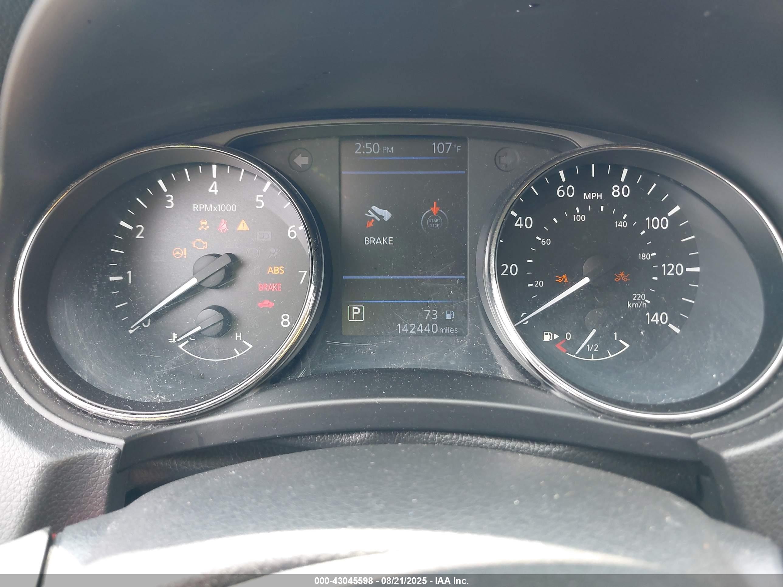 NISSAN ROGUE image 7