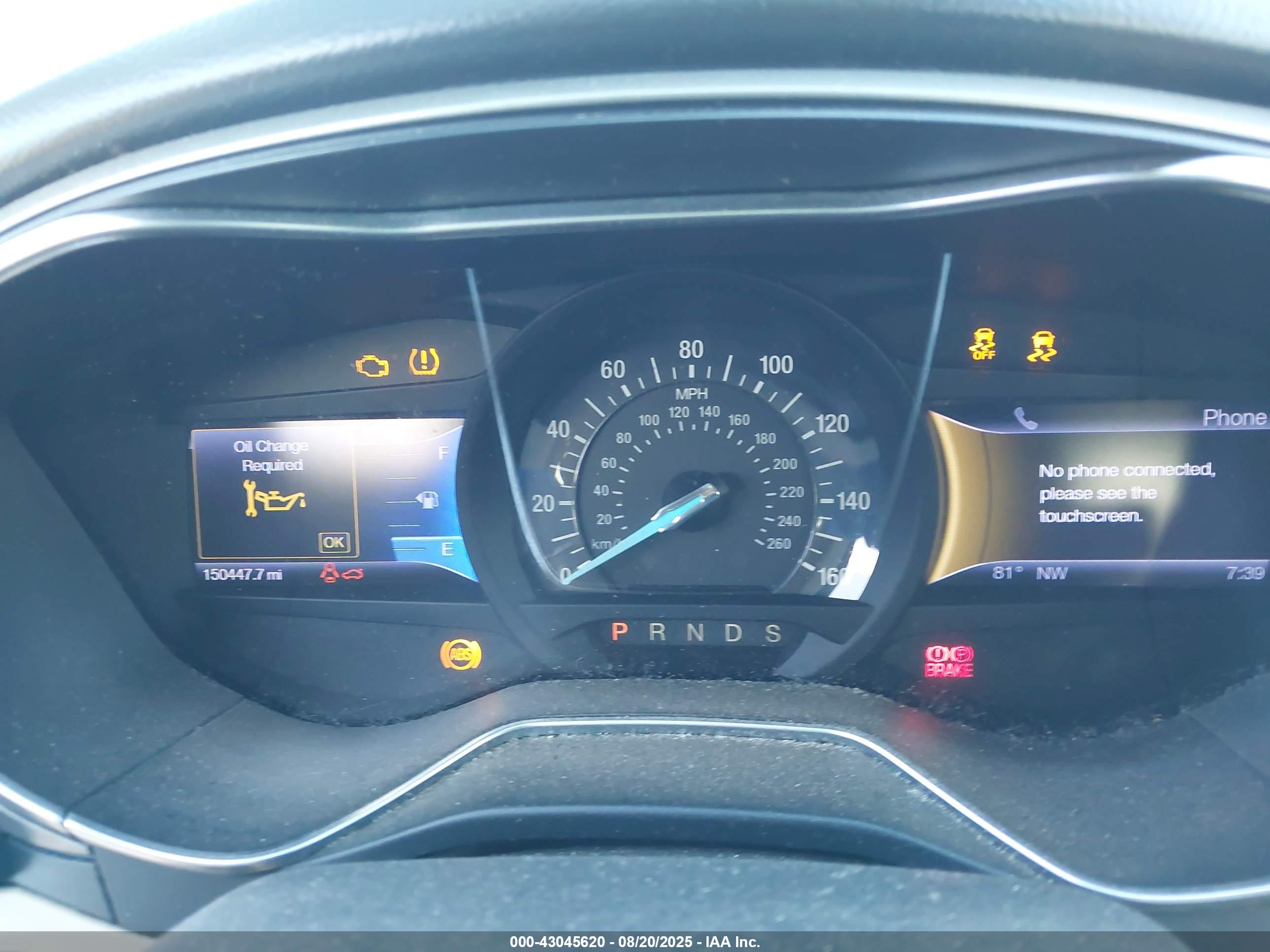 FORD FUSION image 7