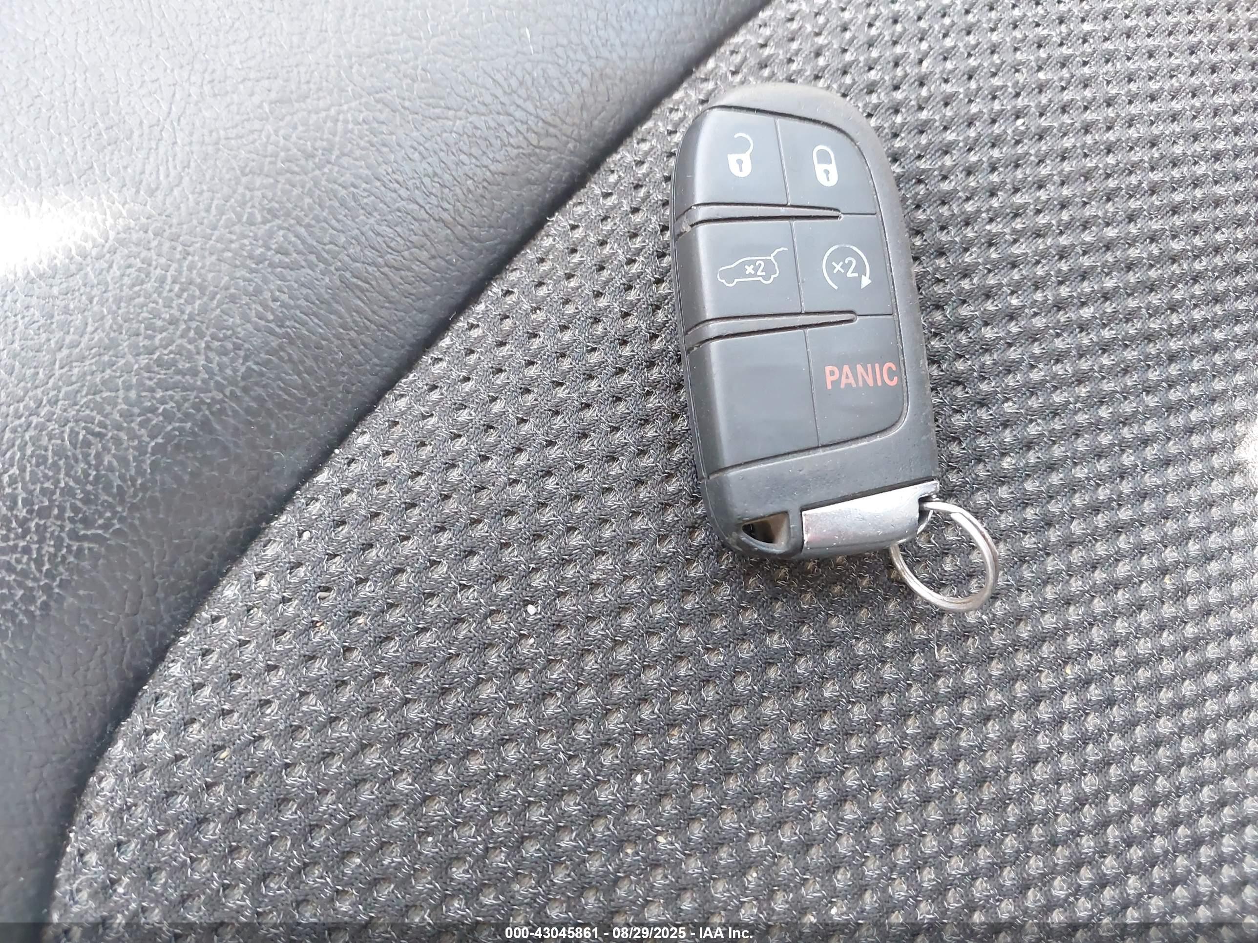 JEEP COMPASS image 11