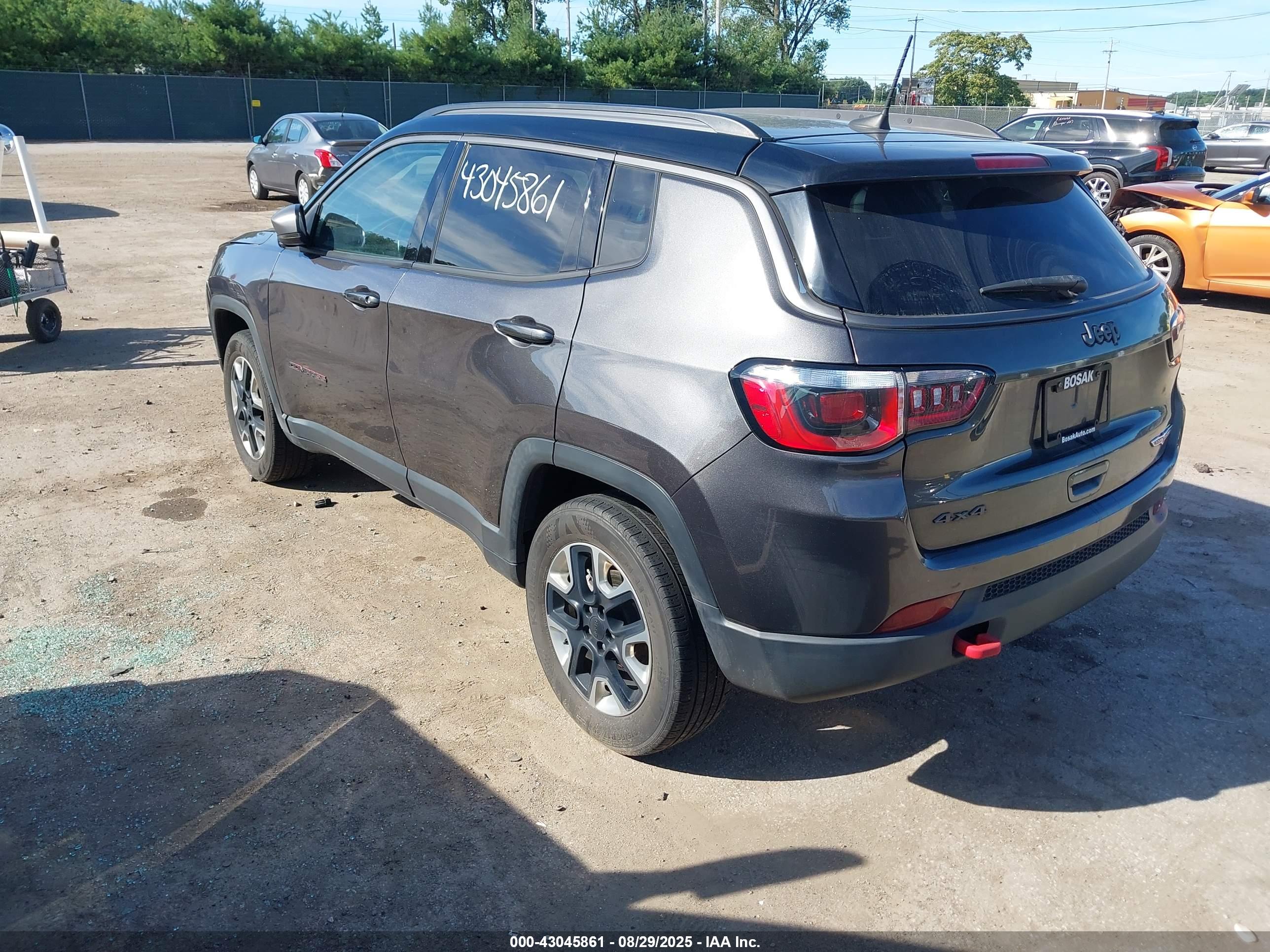 JEEP COMPASS image 3