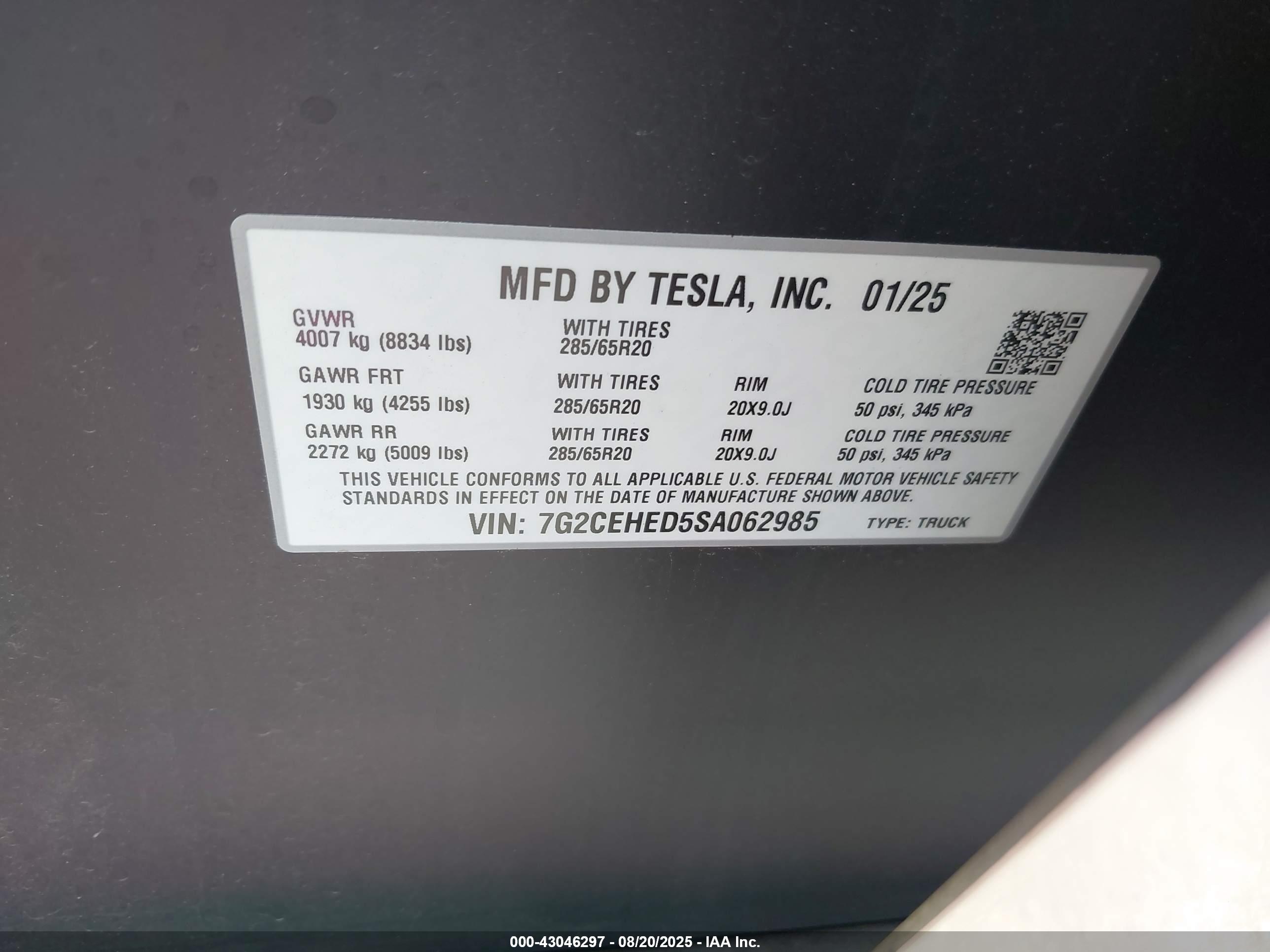 TESLA CYBERTRUCK image 9