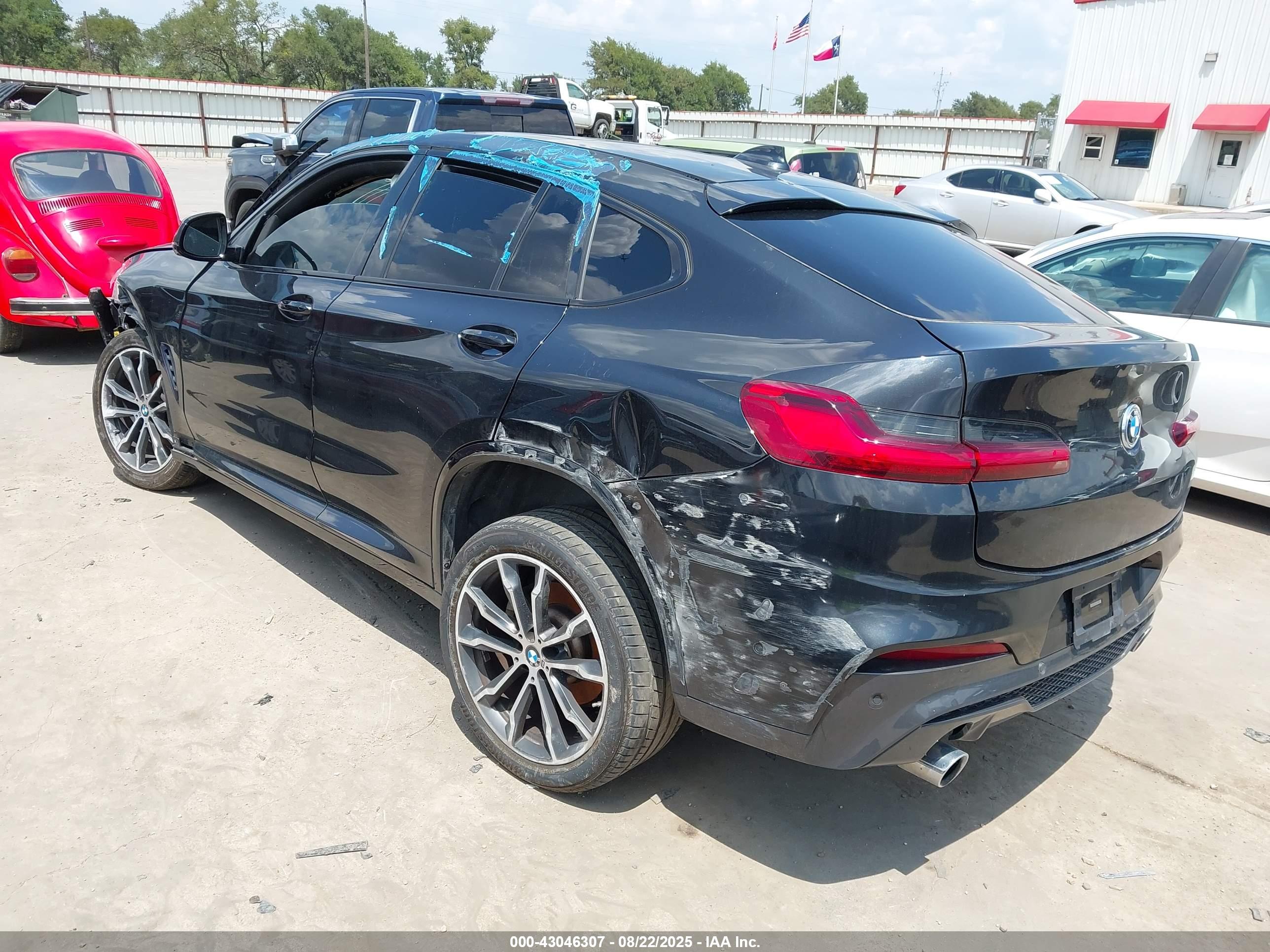 BMW X4 image 3