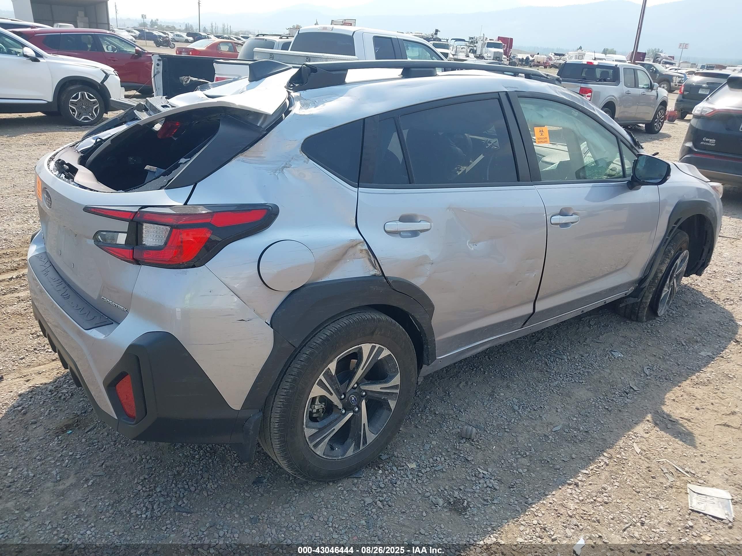 SUBARU CROSSTREK image 4