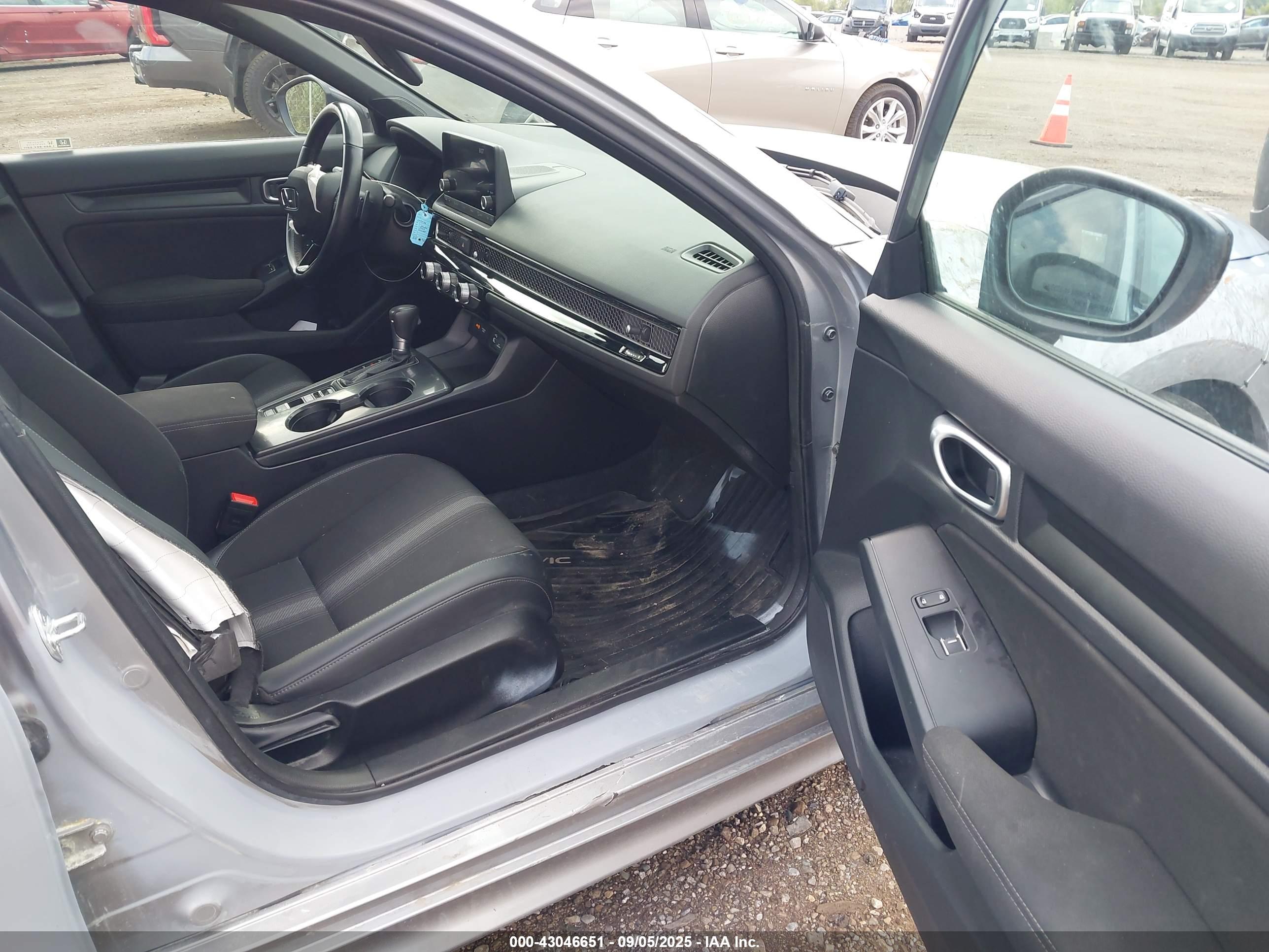 HONDA CIVIC image 5