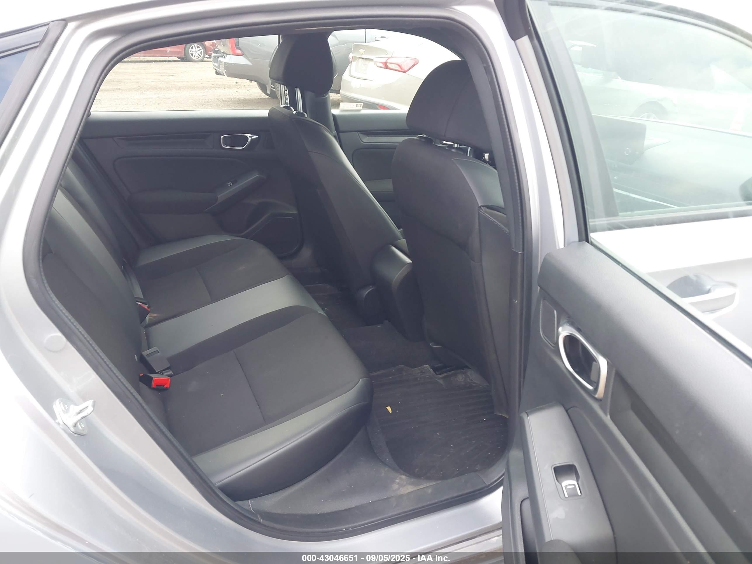HONDA CIVIC image 8