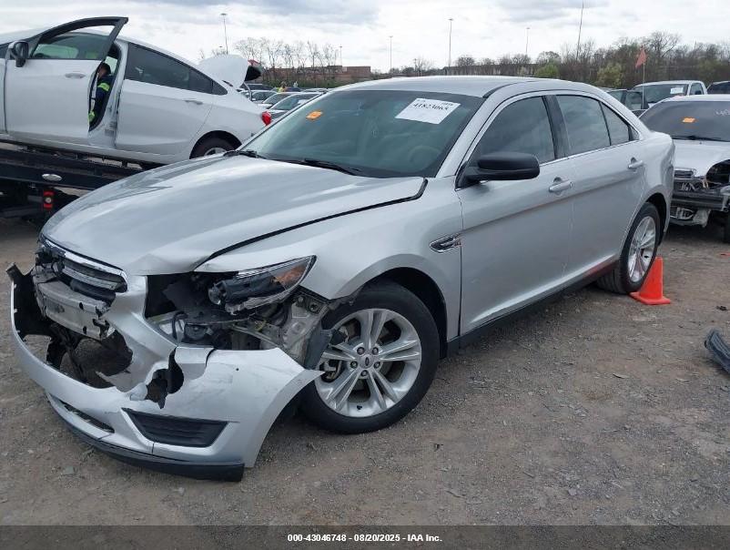 FORD TAURUS image 2