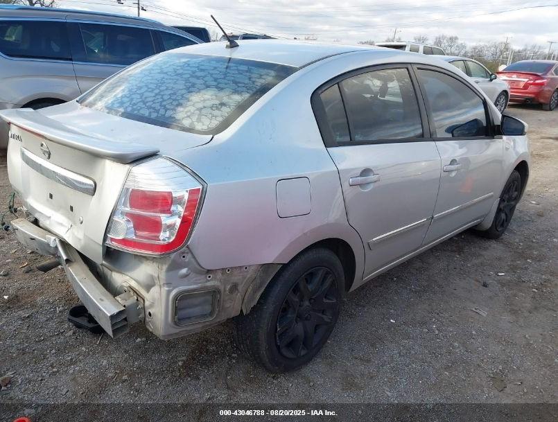 NISSAN SENTRA image 4