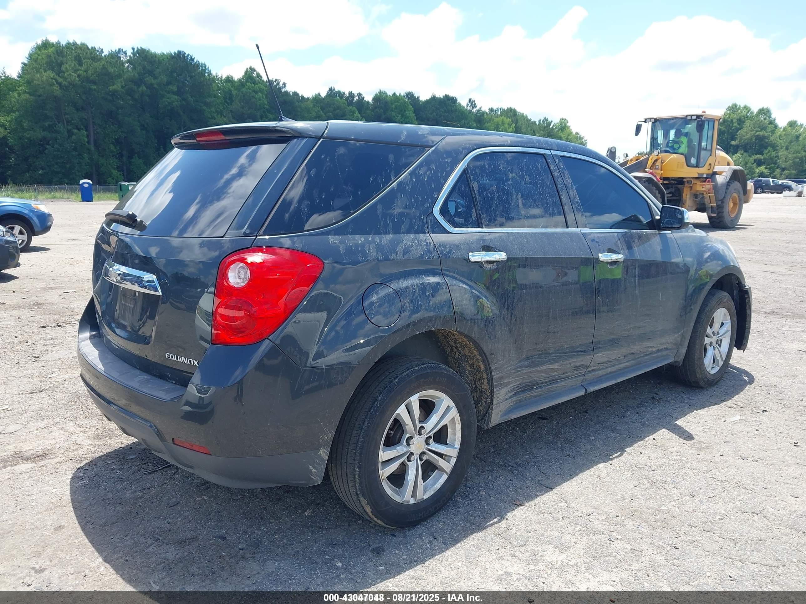 CHEVROLET EQUINOX image 4