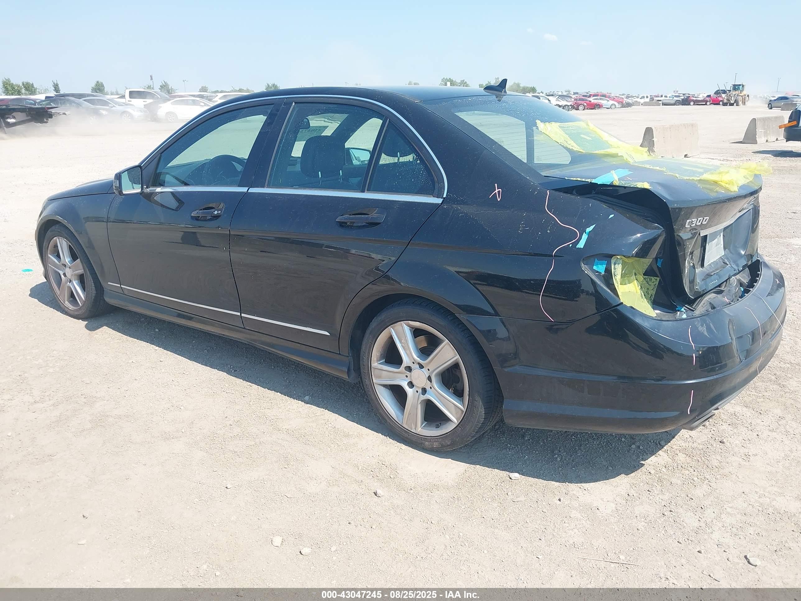MERCEDES-BENZ C image 3