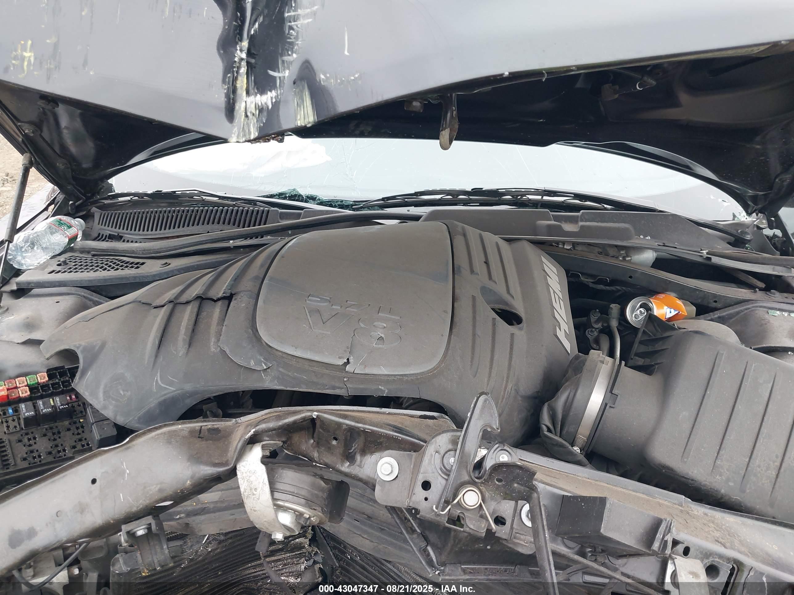 DODGE CHALLENGER image 10