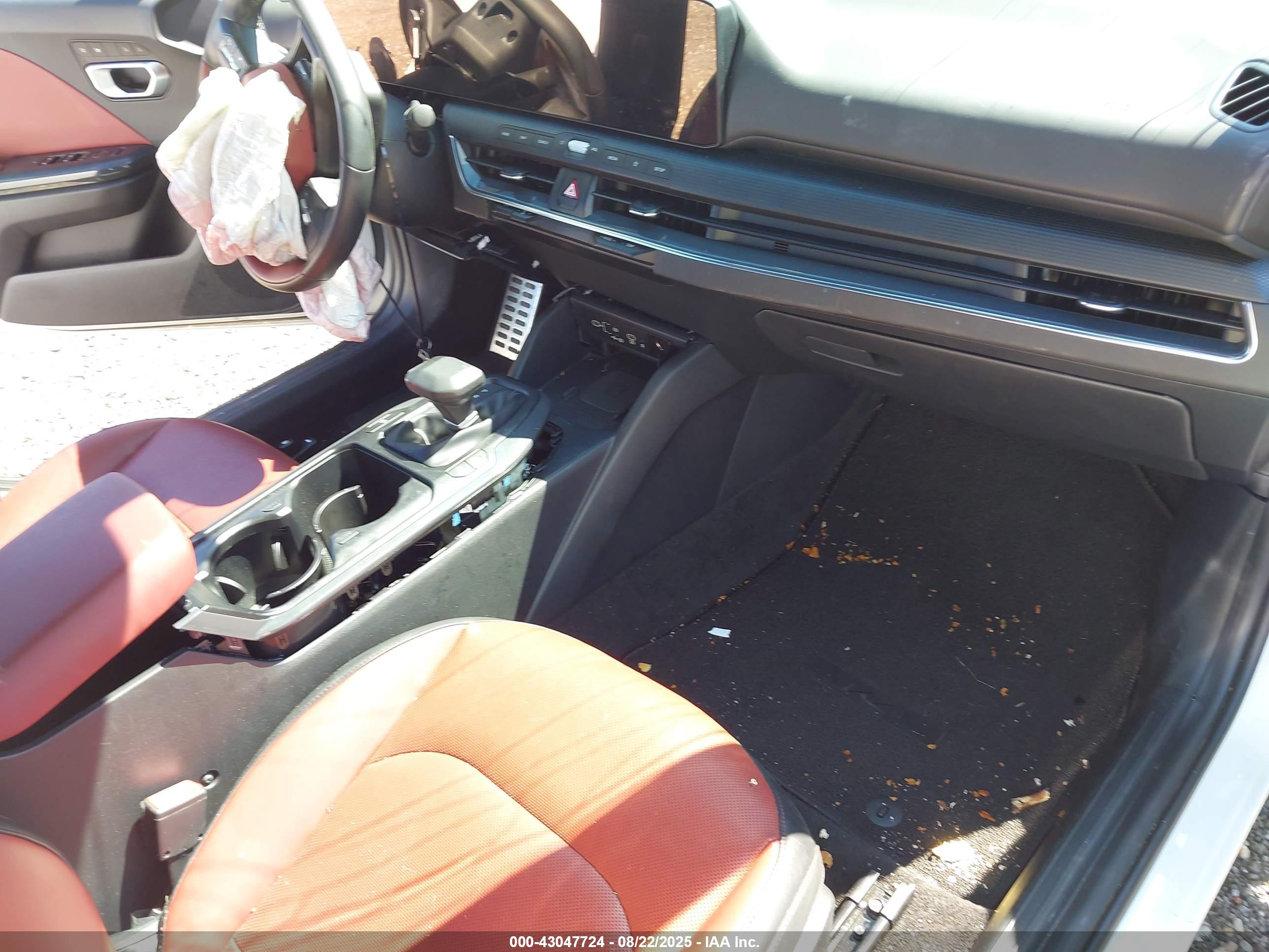 KIA K4 image 5