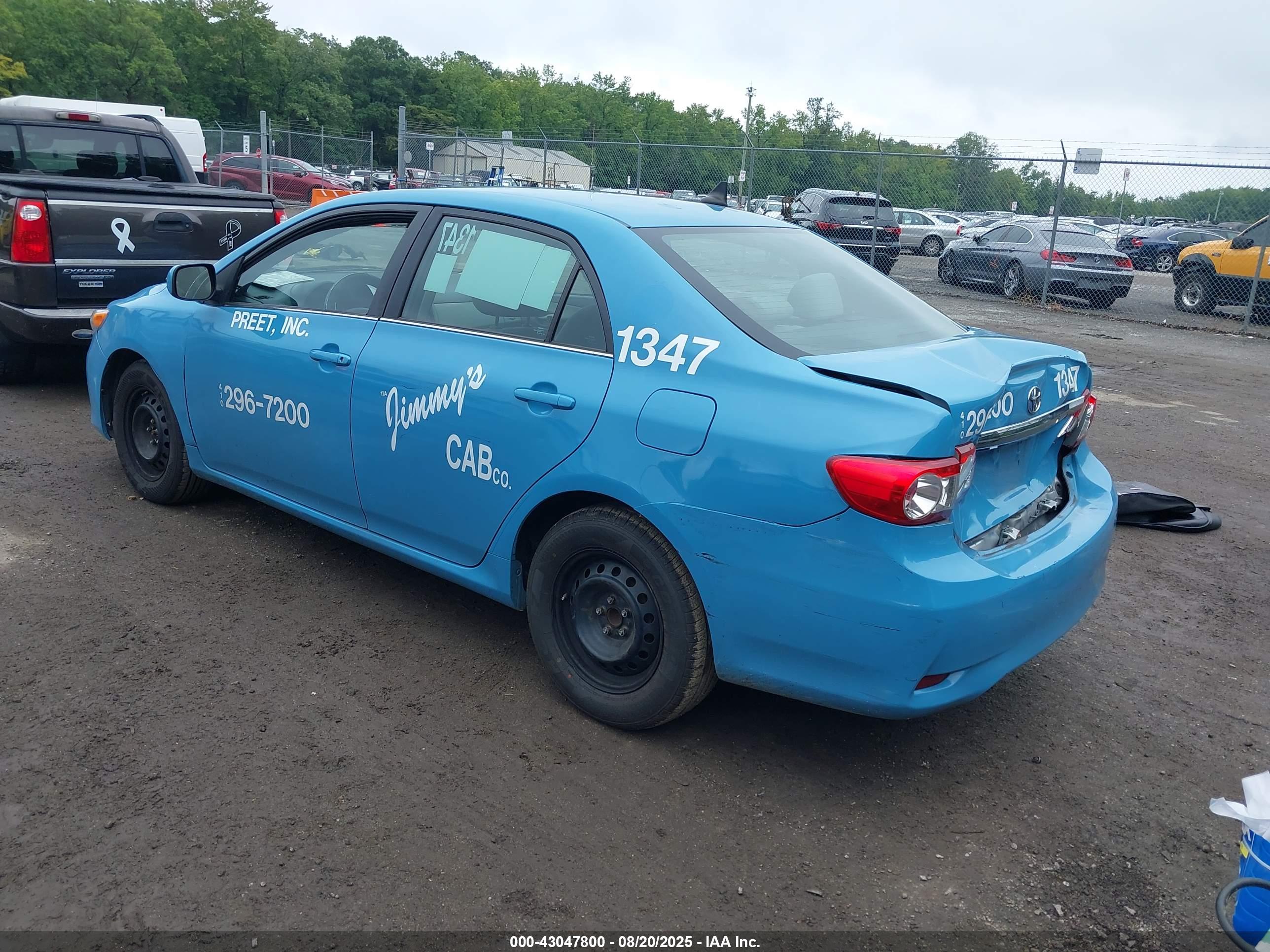 TOYOTA COROLLA image 3
