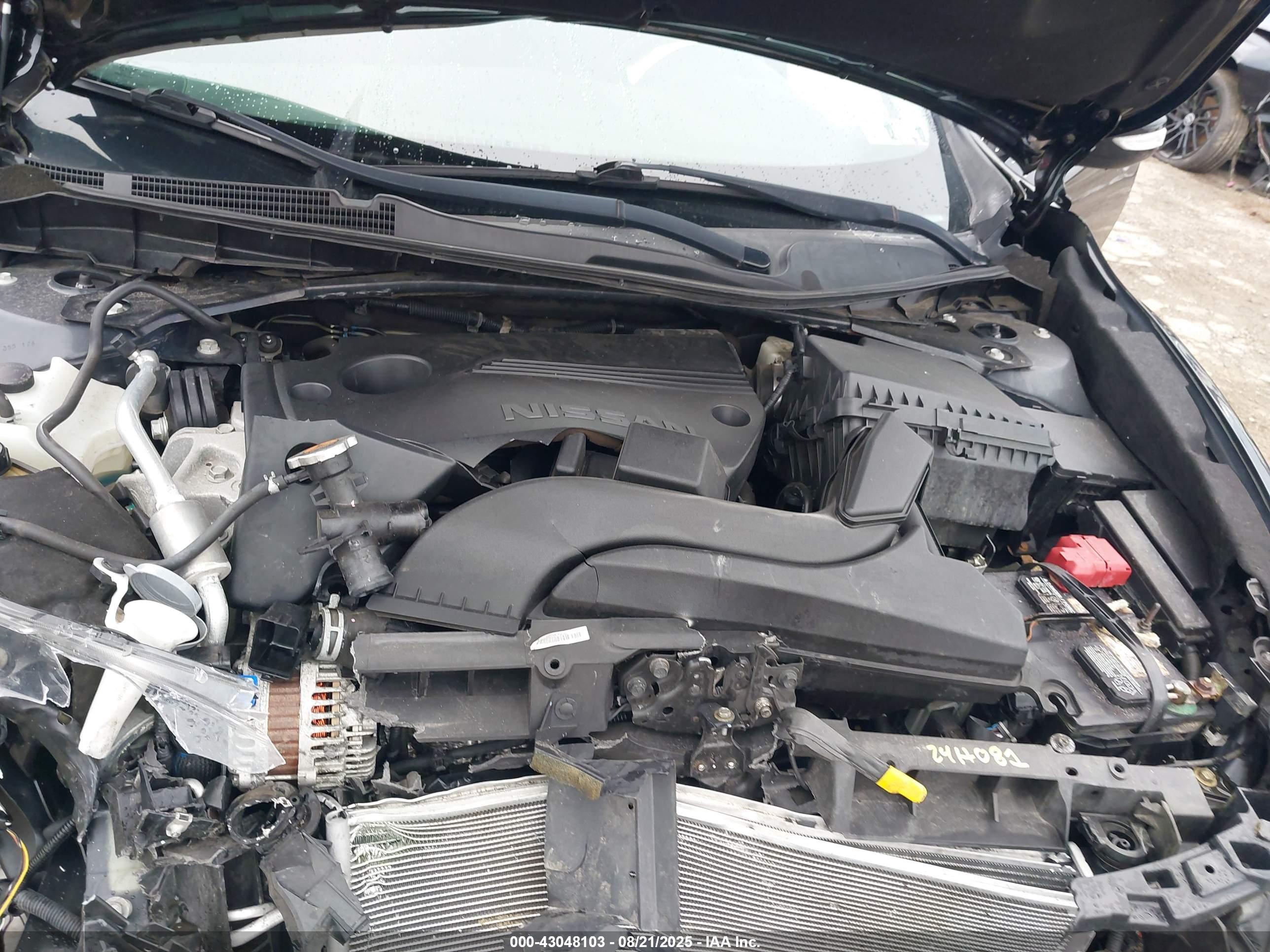 NISSAN ALTIMA image 10