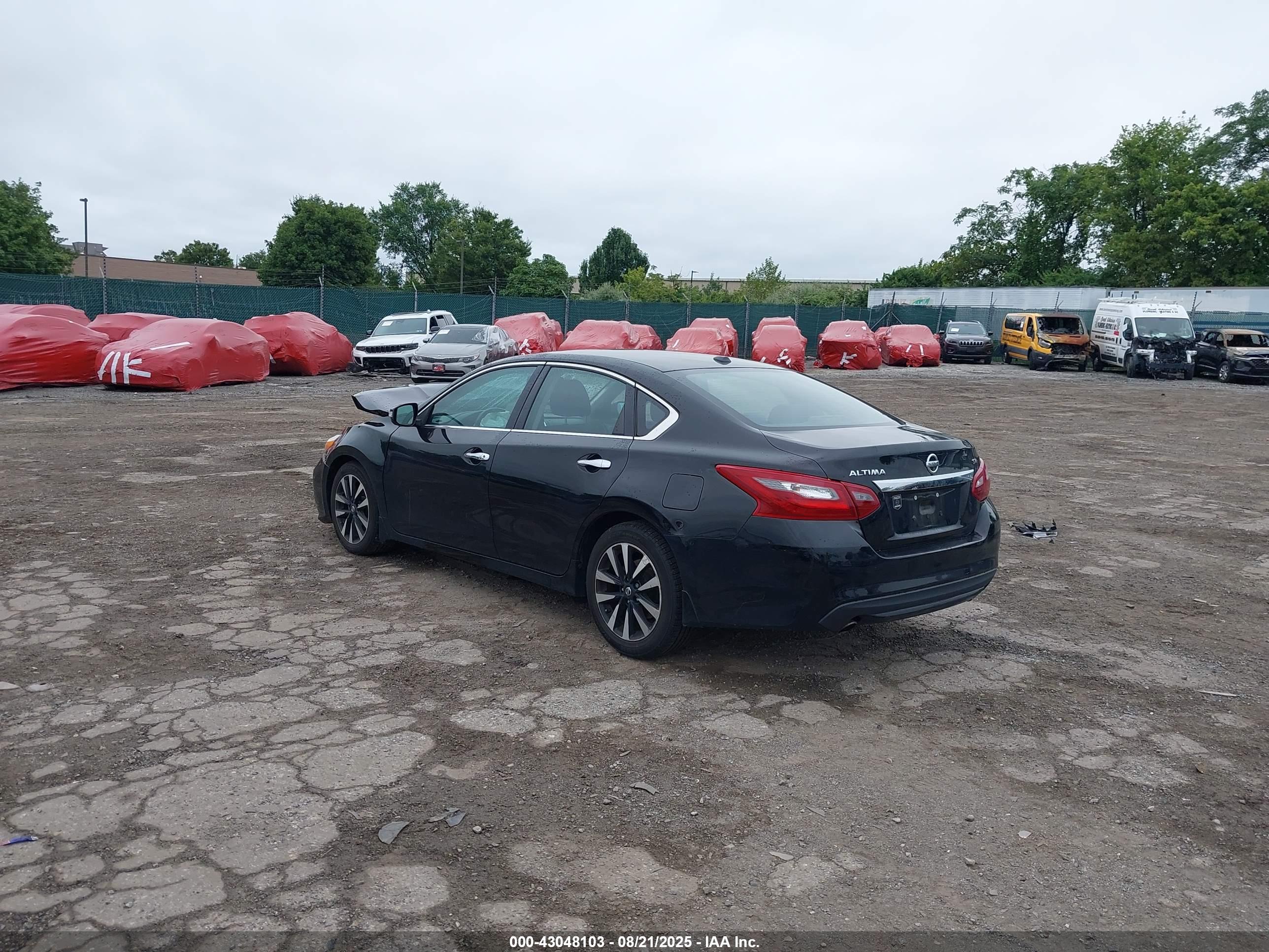 NISSAN ALTIMA image 3