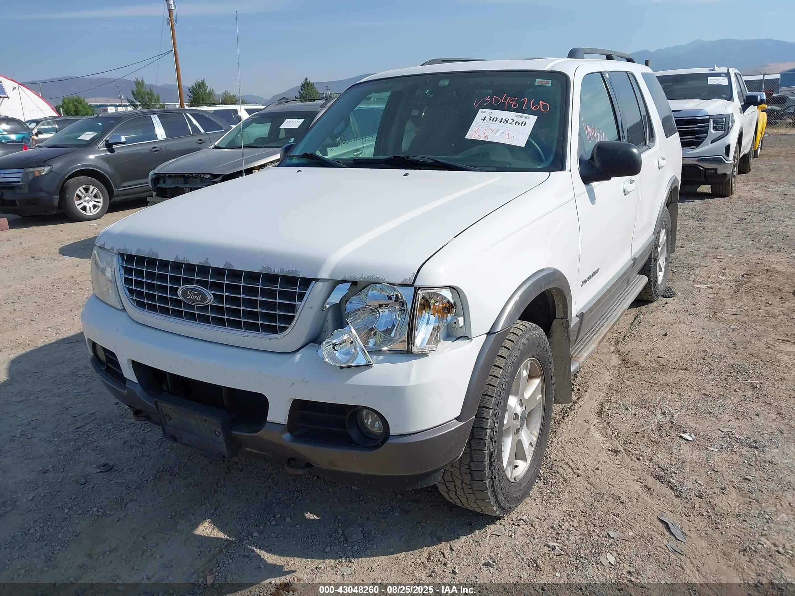 FORD EXPLORER image 6