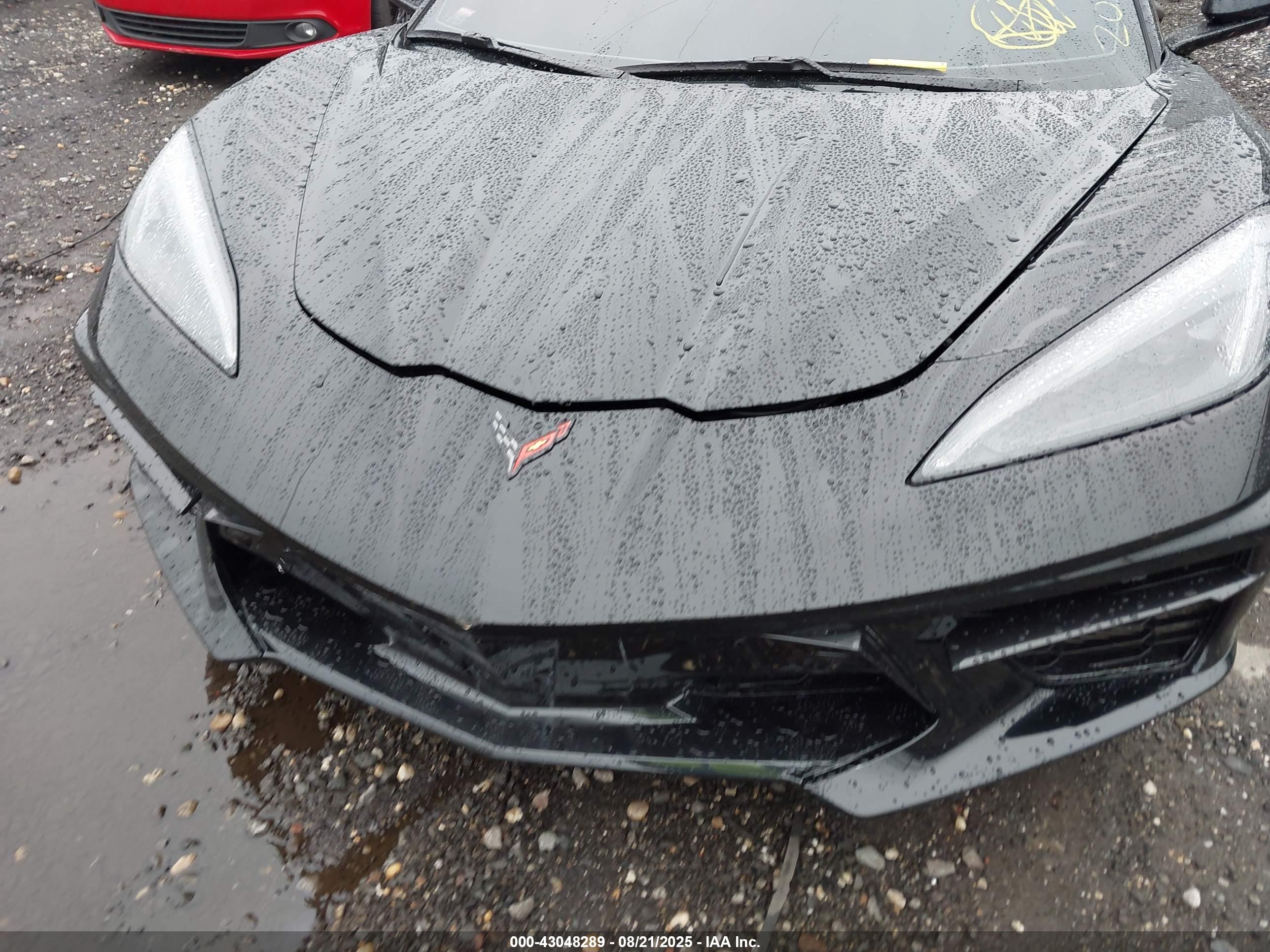 CHEVROLET CORVETTE image 6