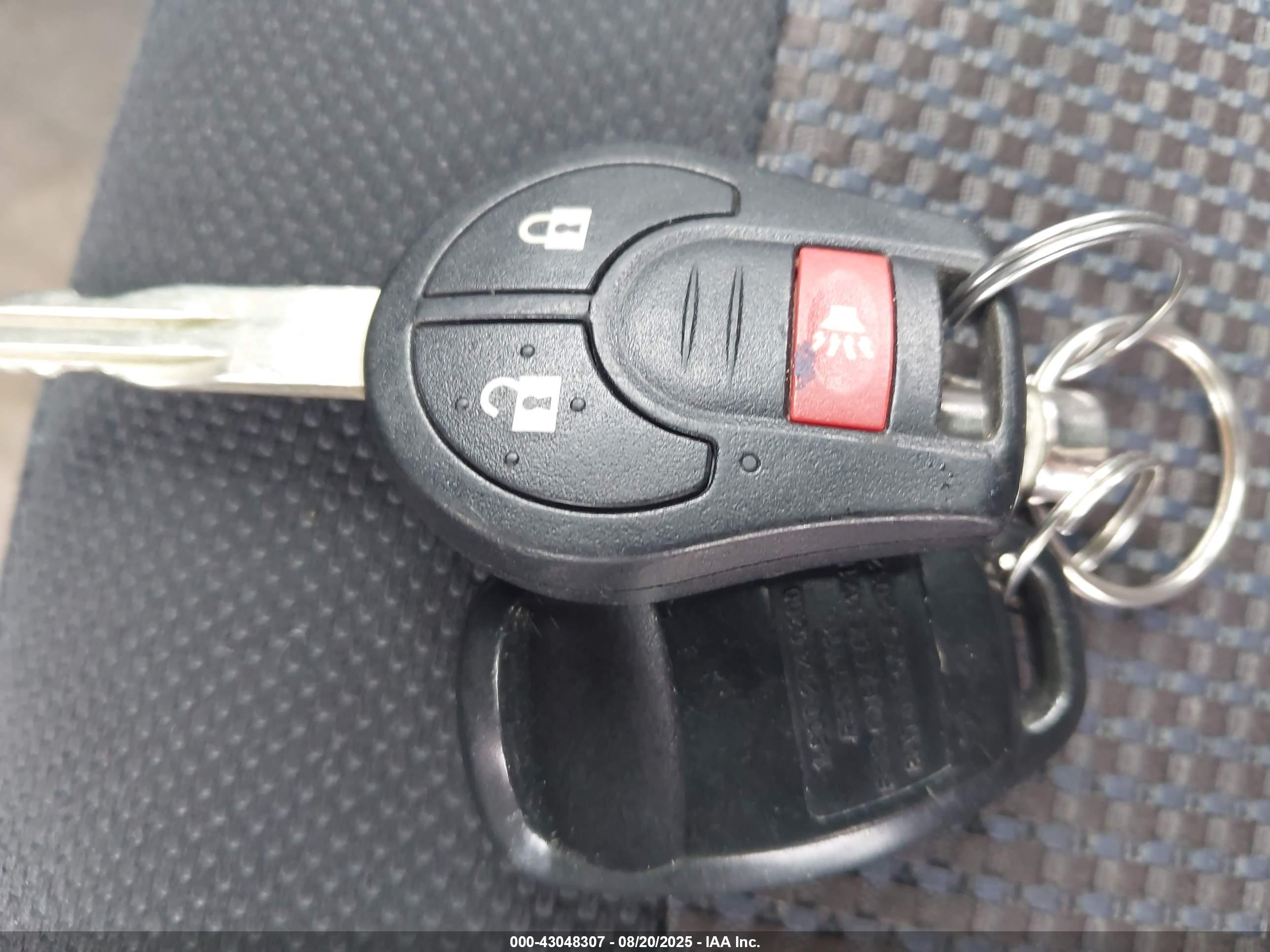 NISSAN ROGUE image 11