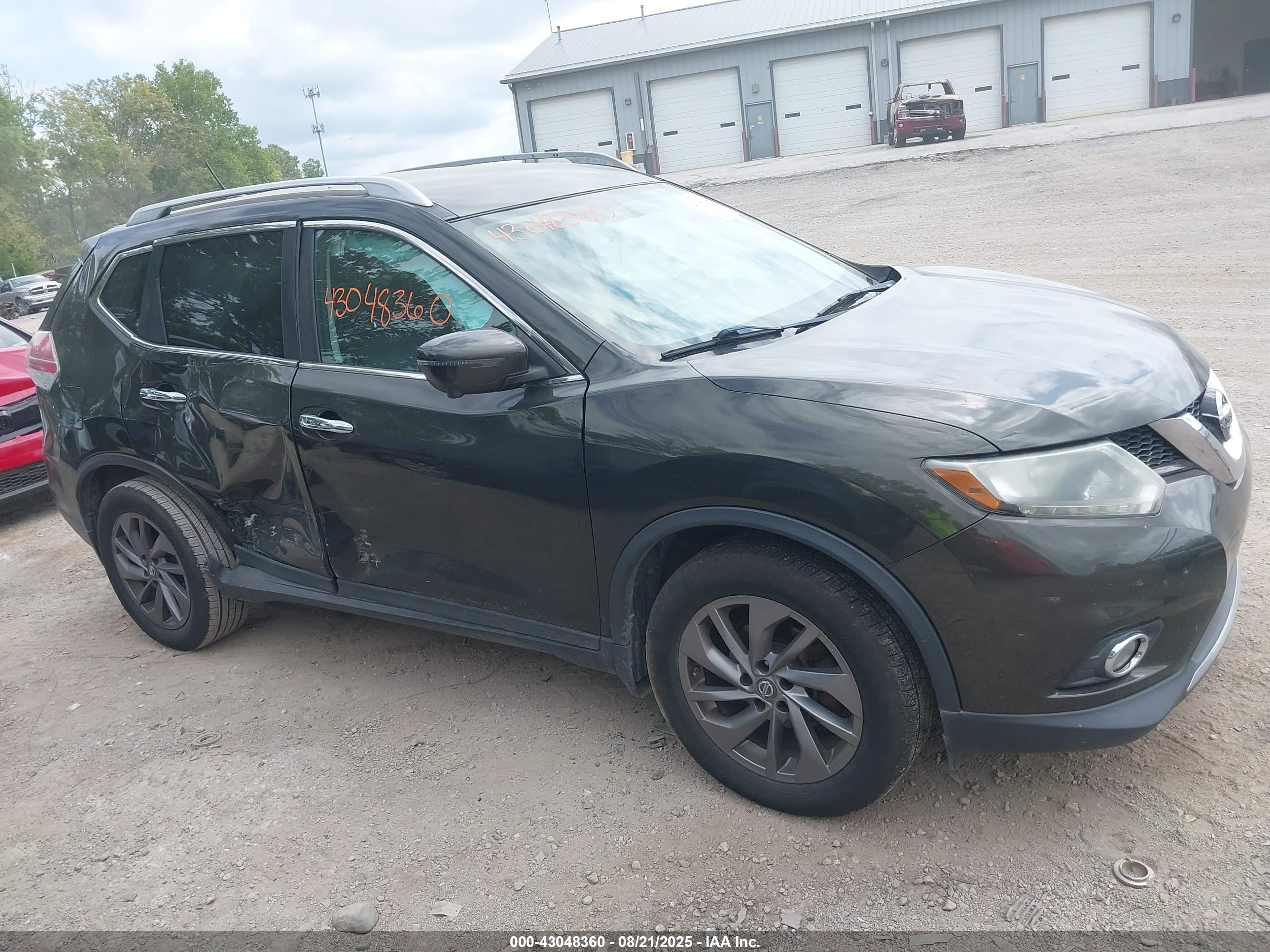 NISSAN ROGUE image 6