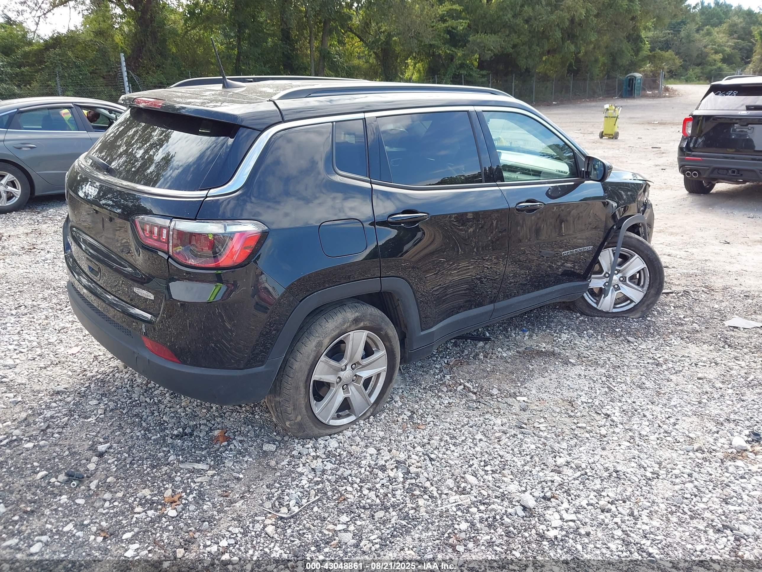 JEEP COMPASS image 4