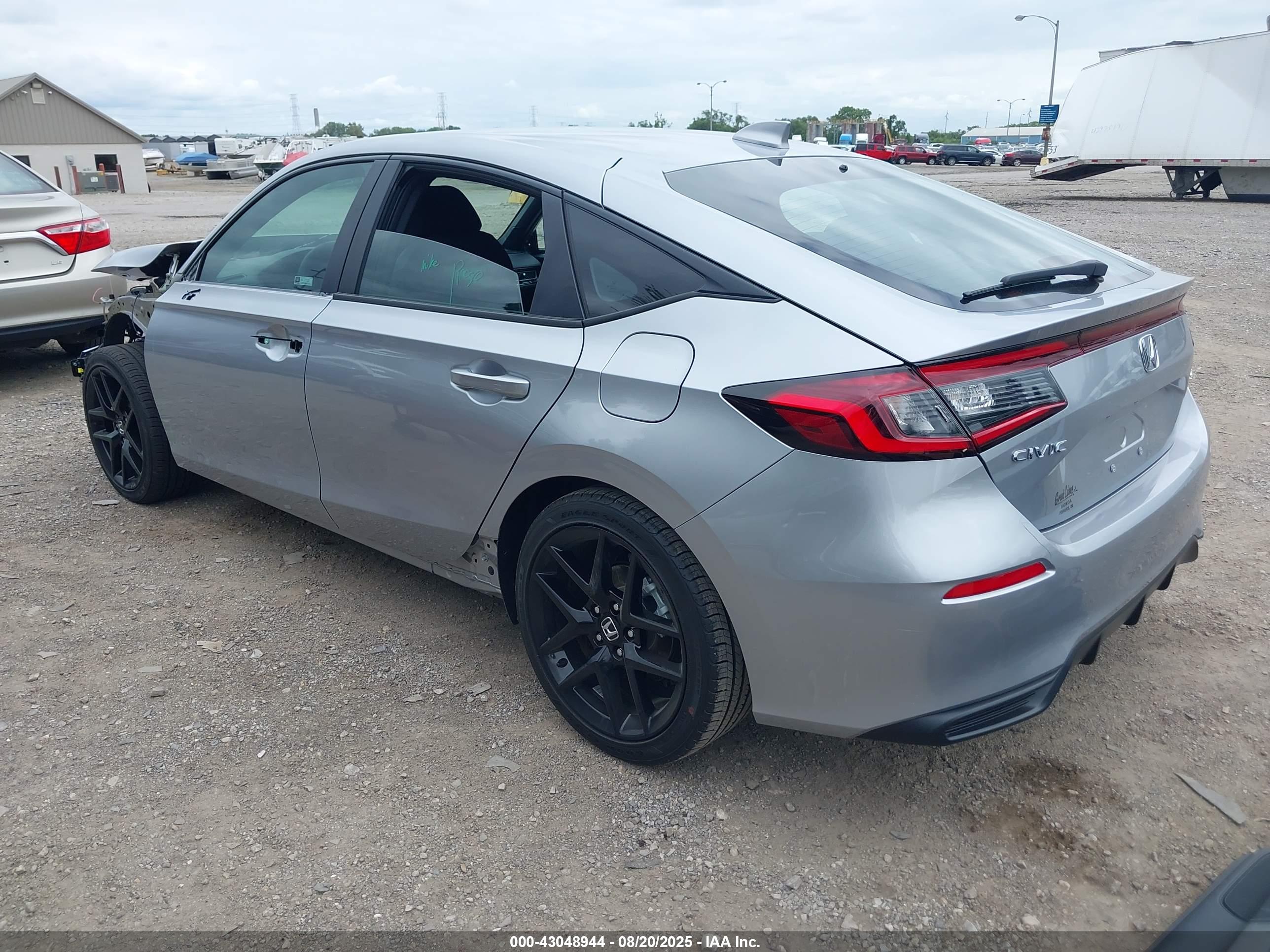HONDA CIVIC image 3
