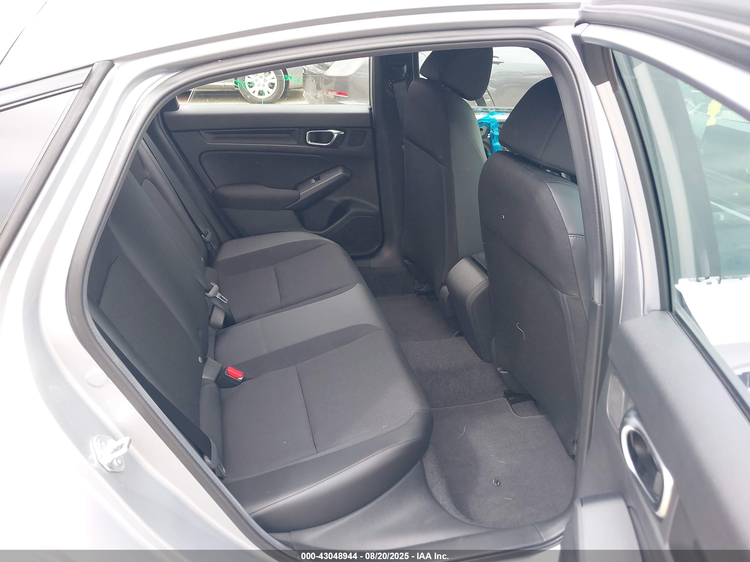 HONDA CIVIC image 8