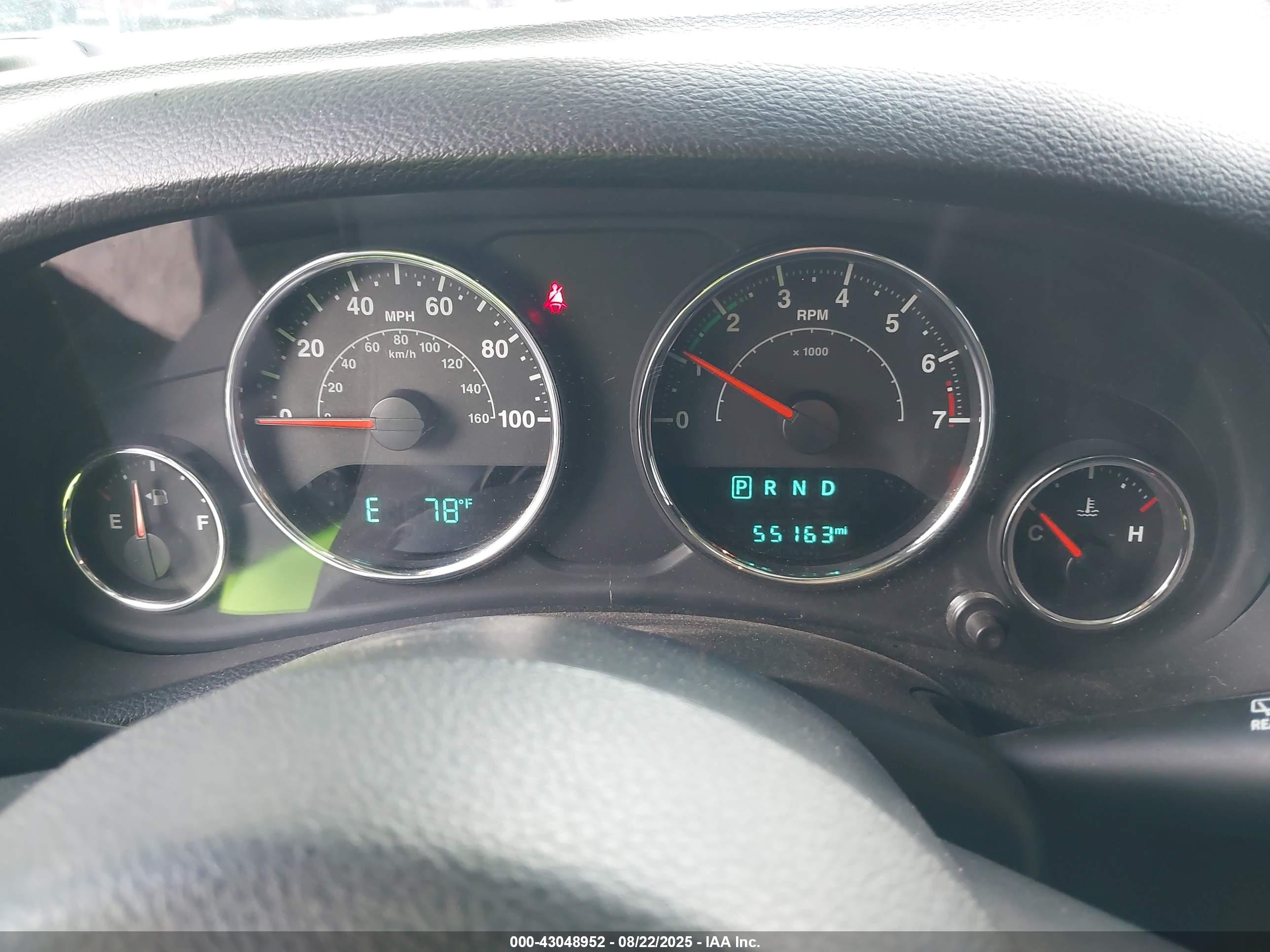 JEEP WRANGLER image 7
