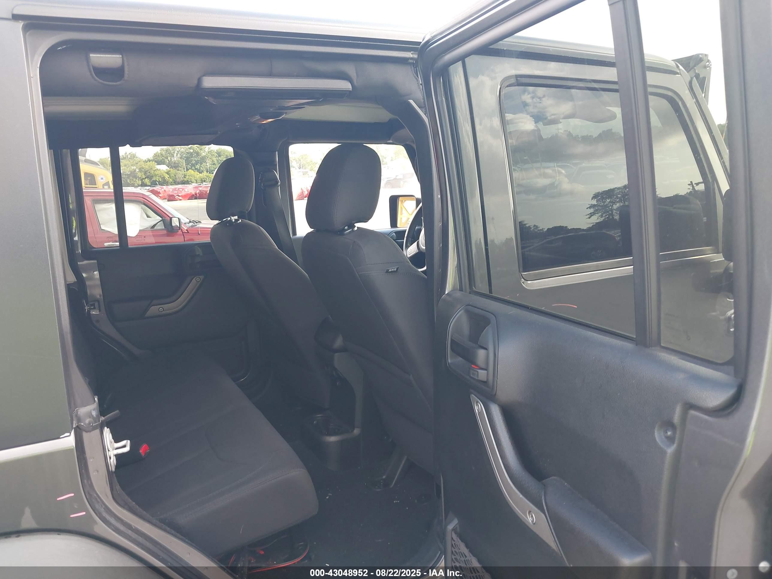 JEEP WRANGLER image 8