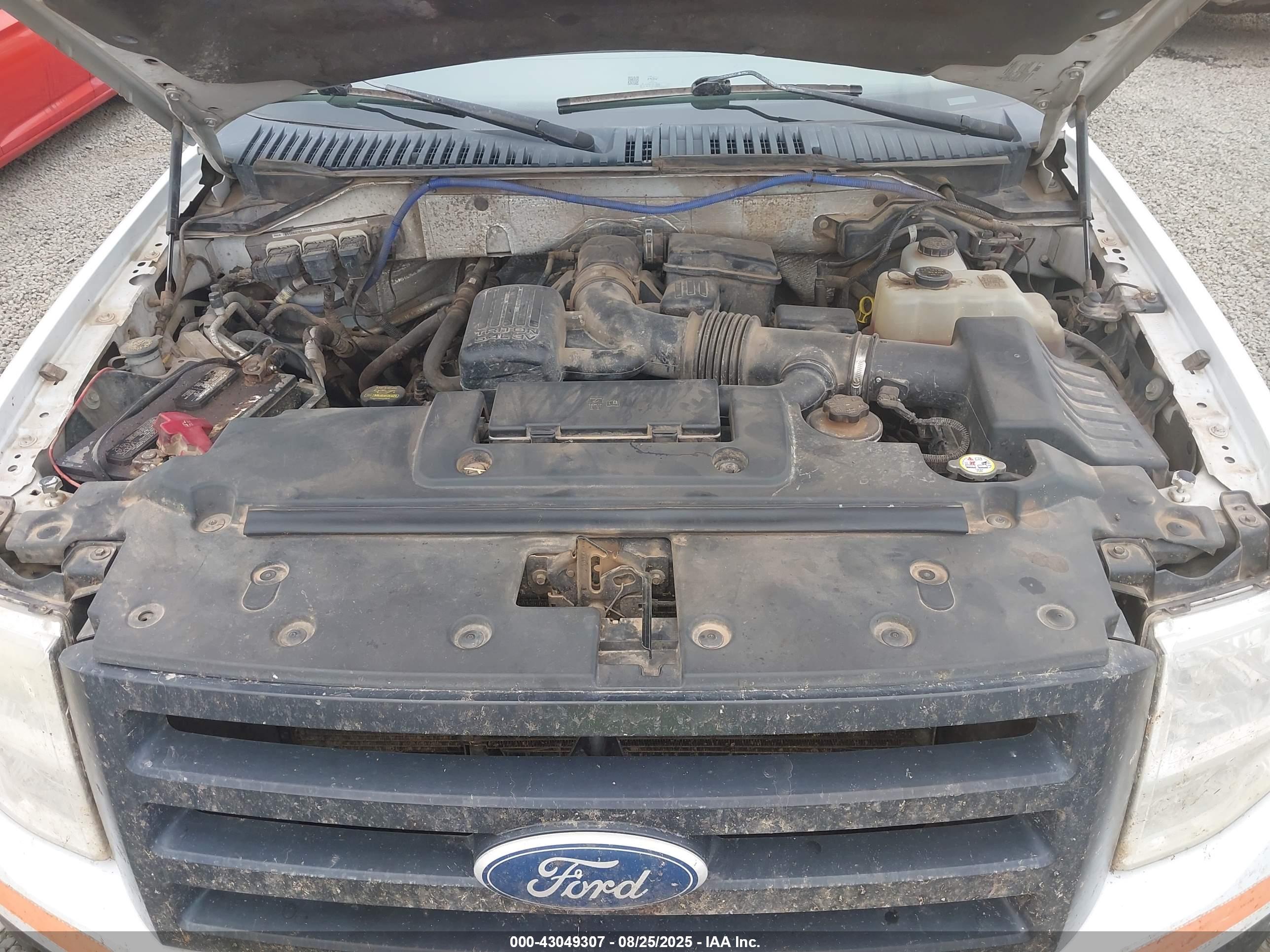 FORD EXPEDITION image 10