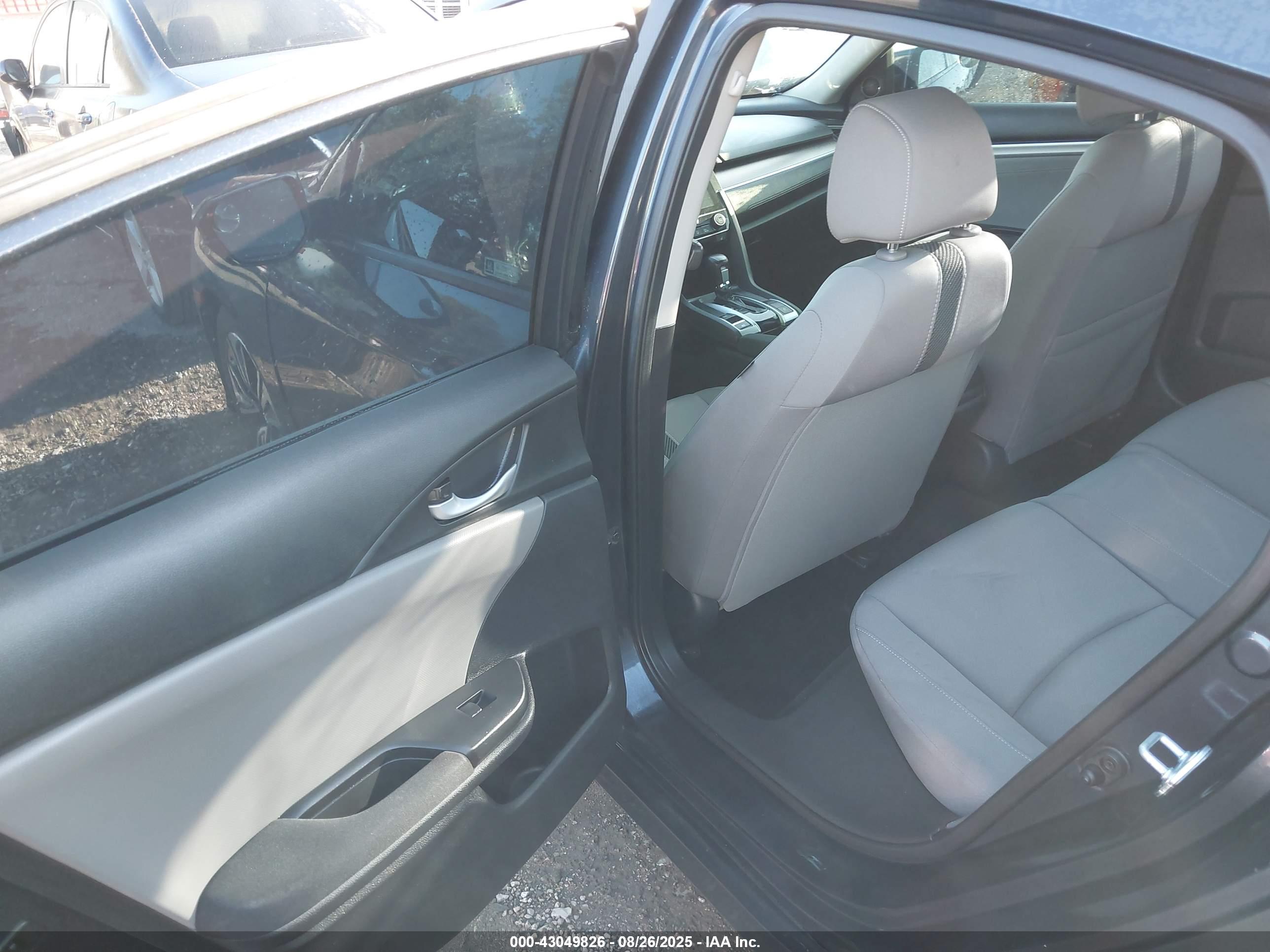 HONDA CIVIC image 8