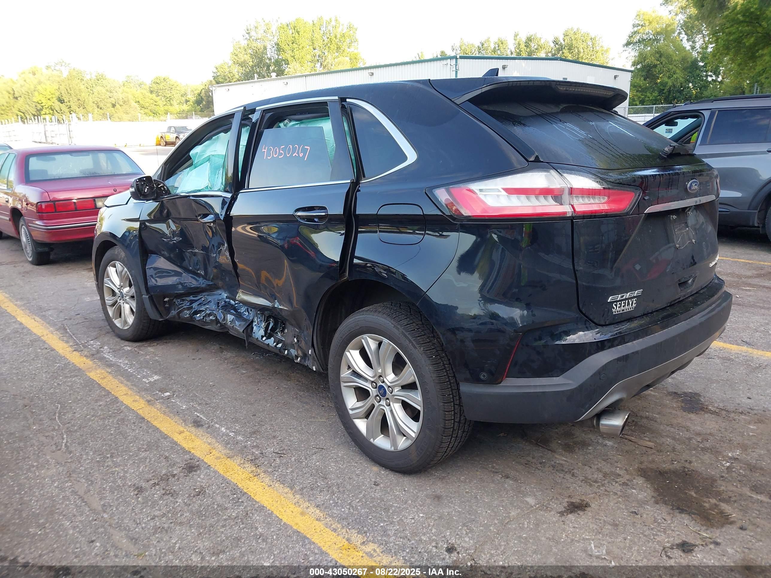 FORD EDGE image 3