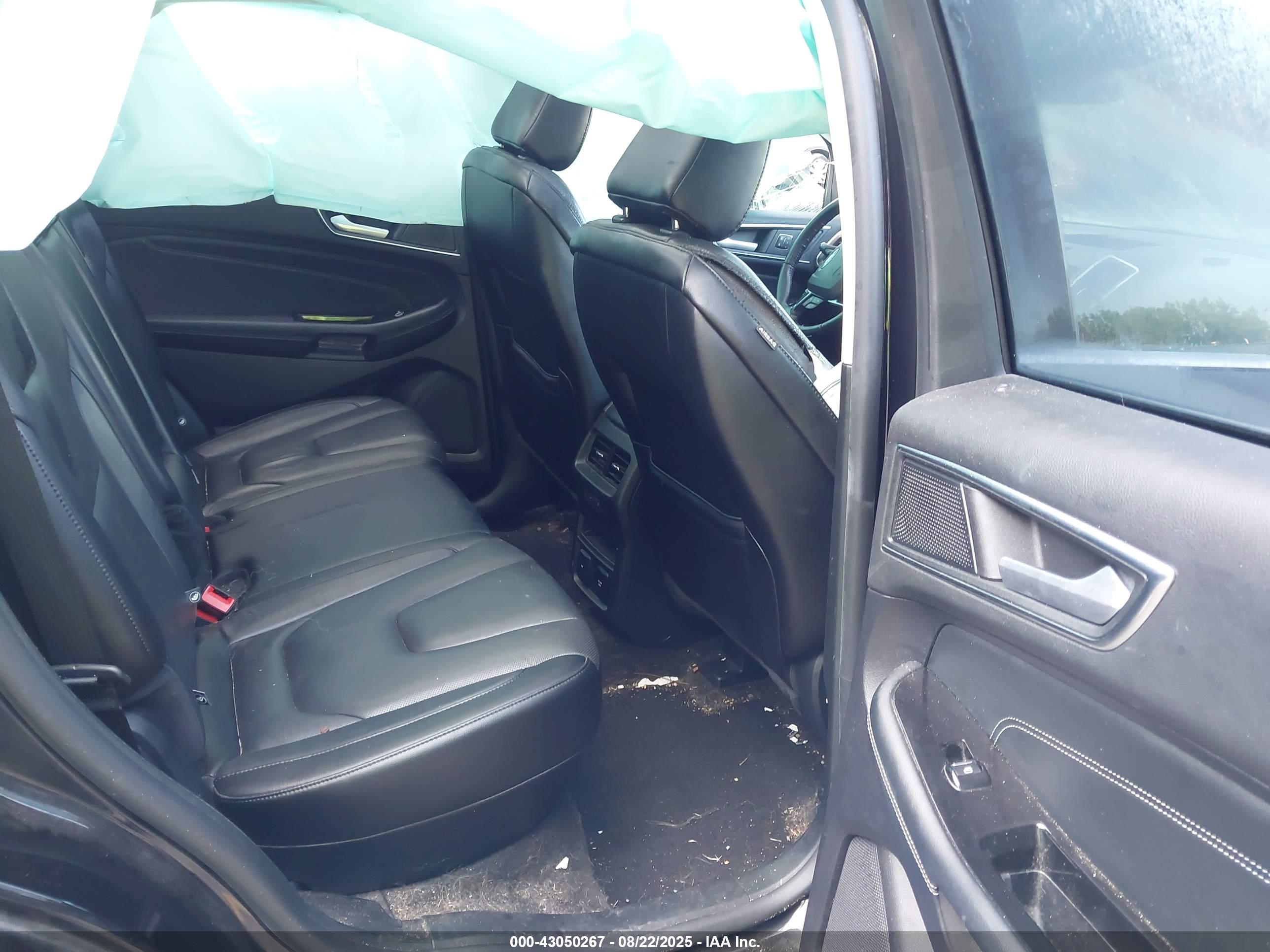 FORD EDGE image 8
