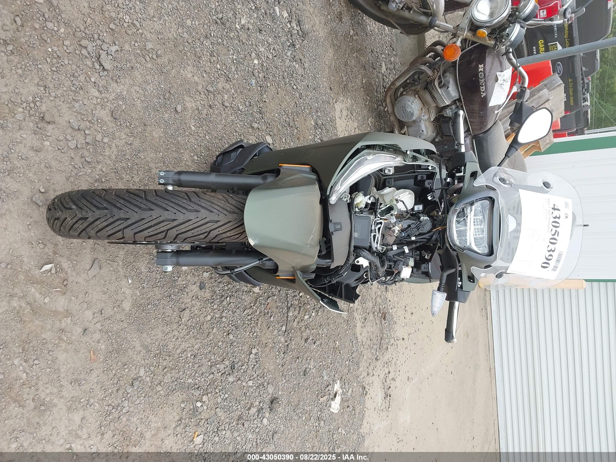 PIAGGIO BV image 5