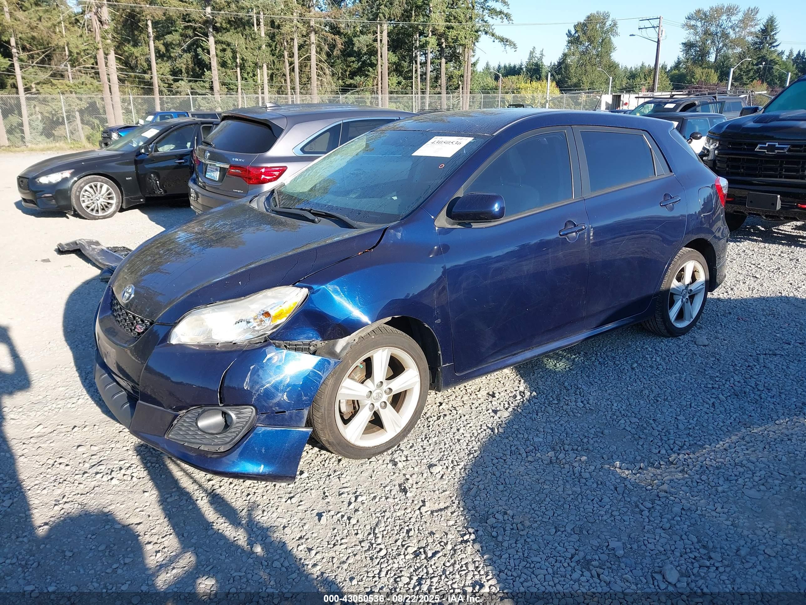 TOYOTA MATRIX image 2