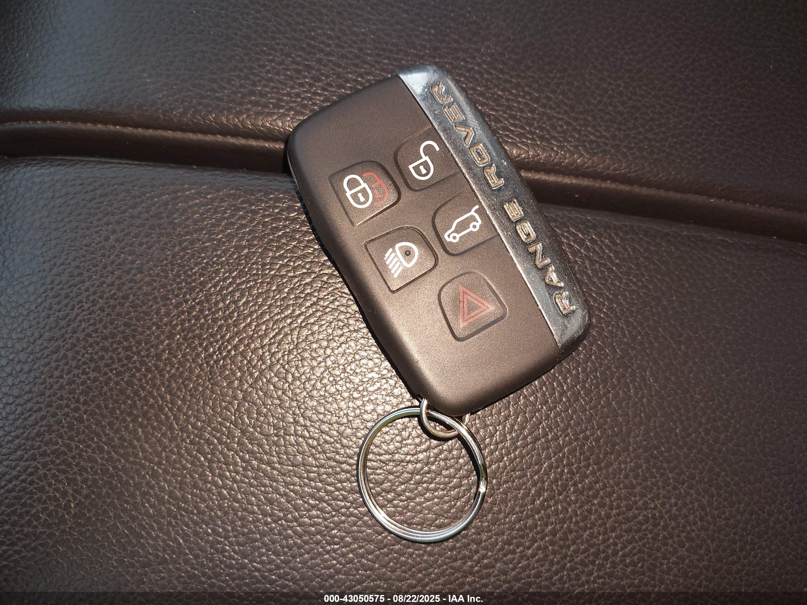LAND ROVER image 11