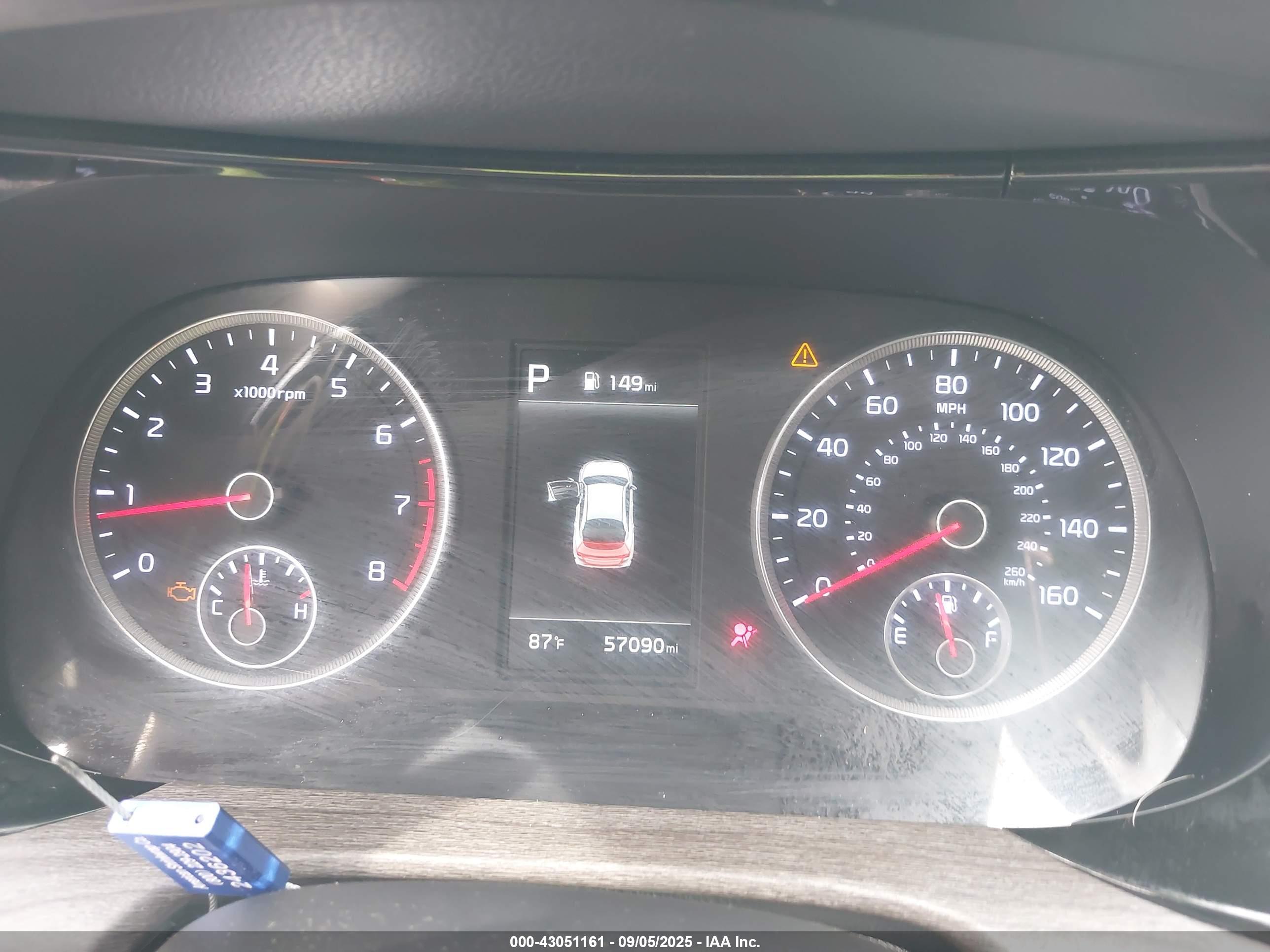KIA K5 image 7