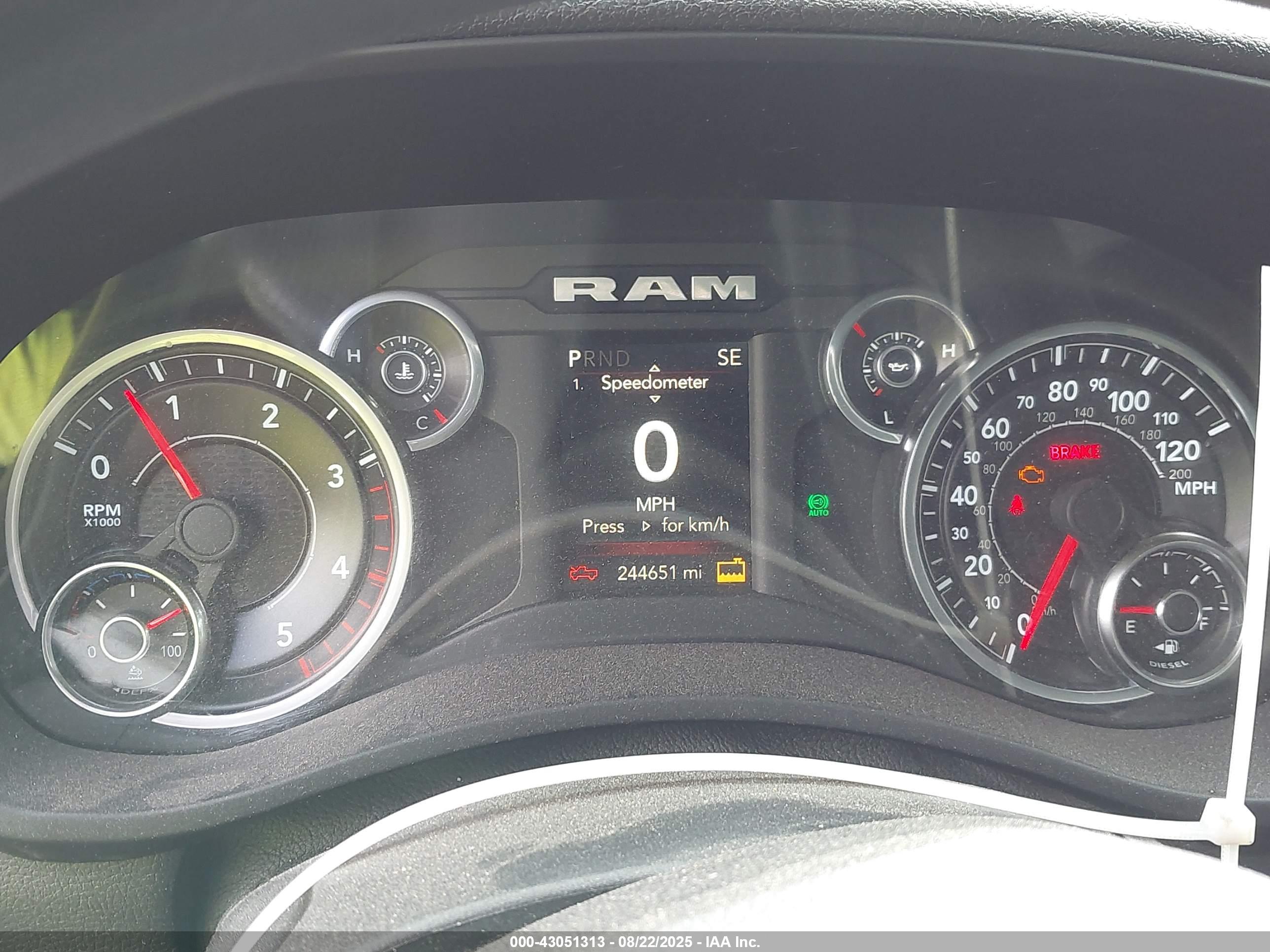 RAM 3500 image 6