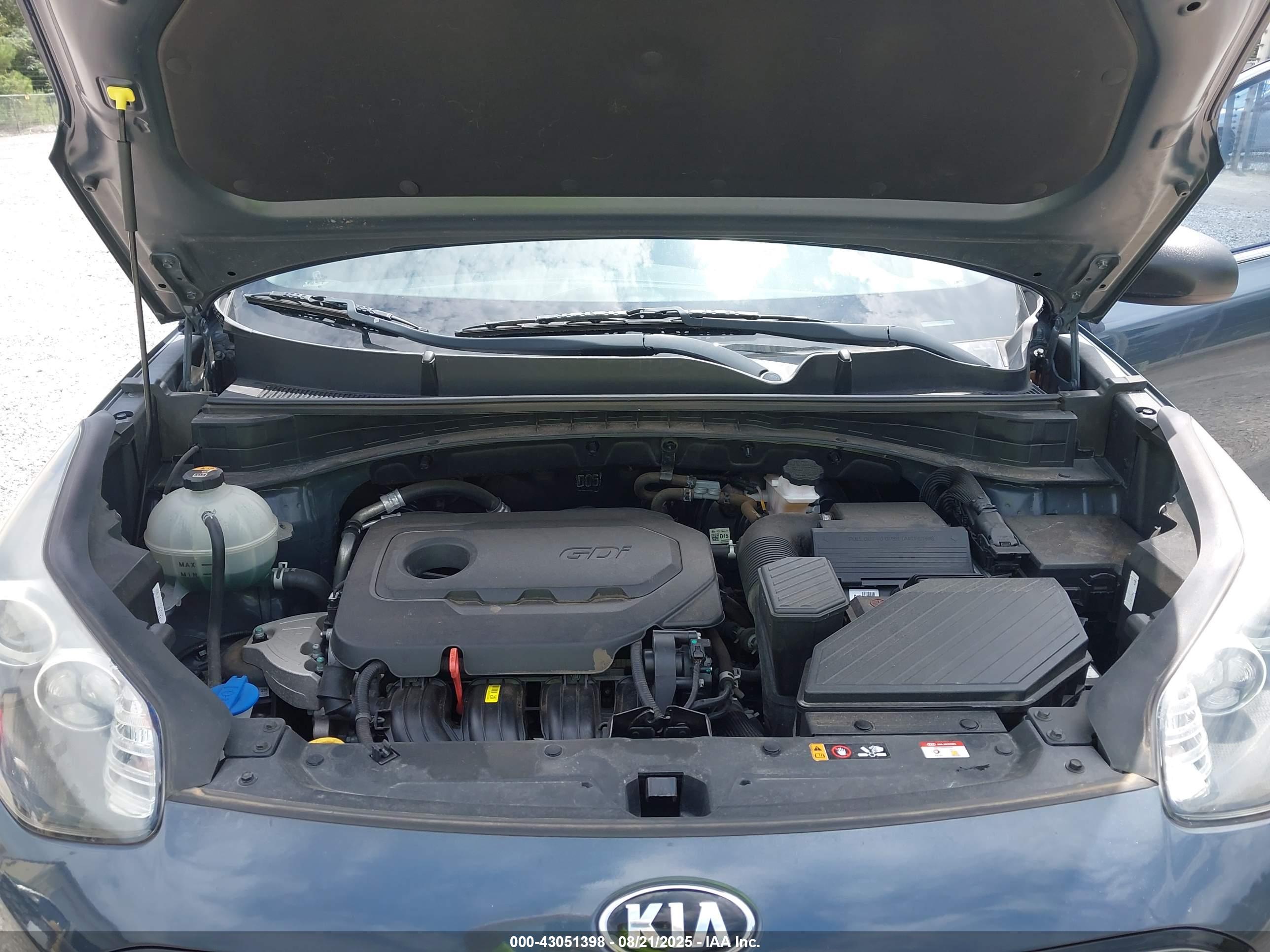 KIA SPORTAGE image 10