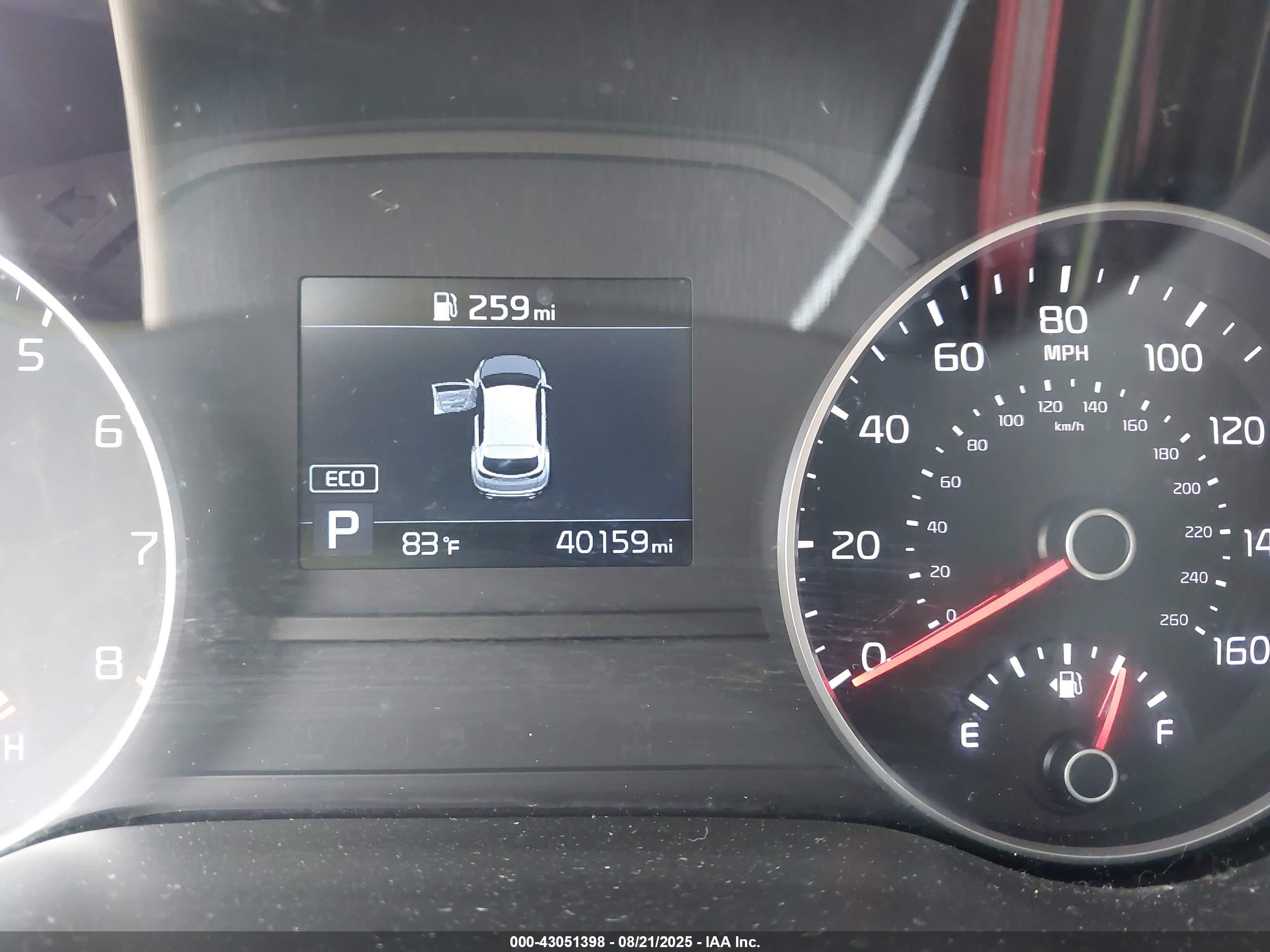 KIA SPORTAGE image 7