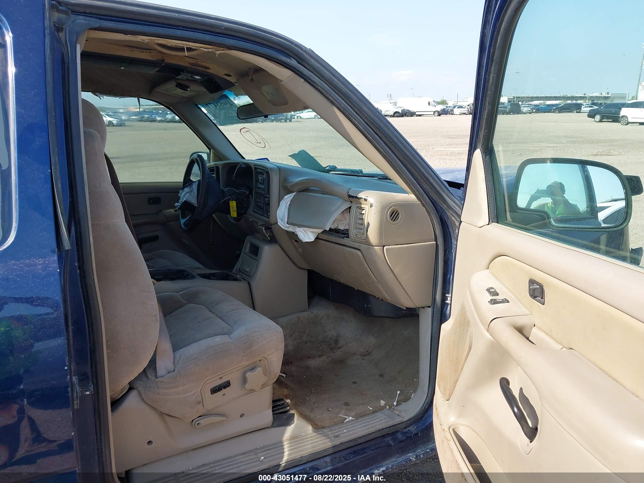 CHEVROLET SILVERADO image 5