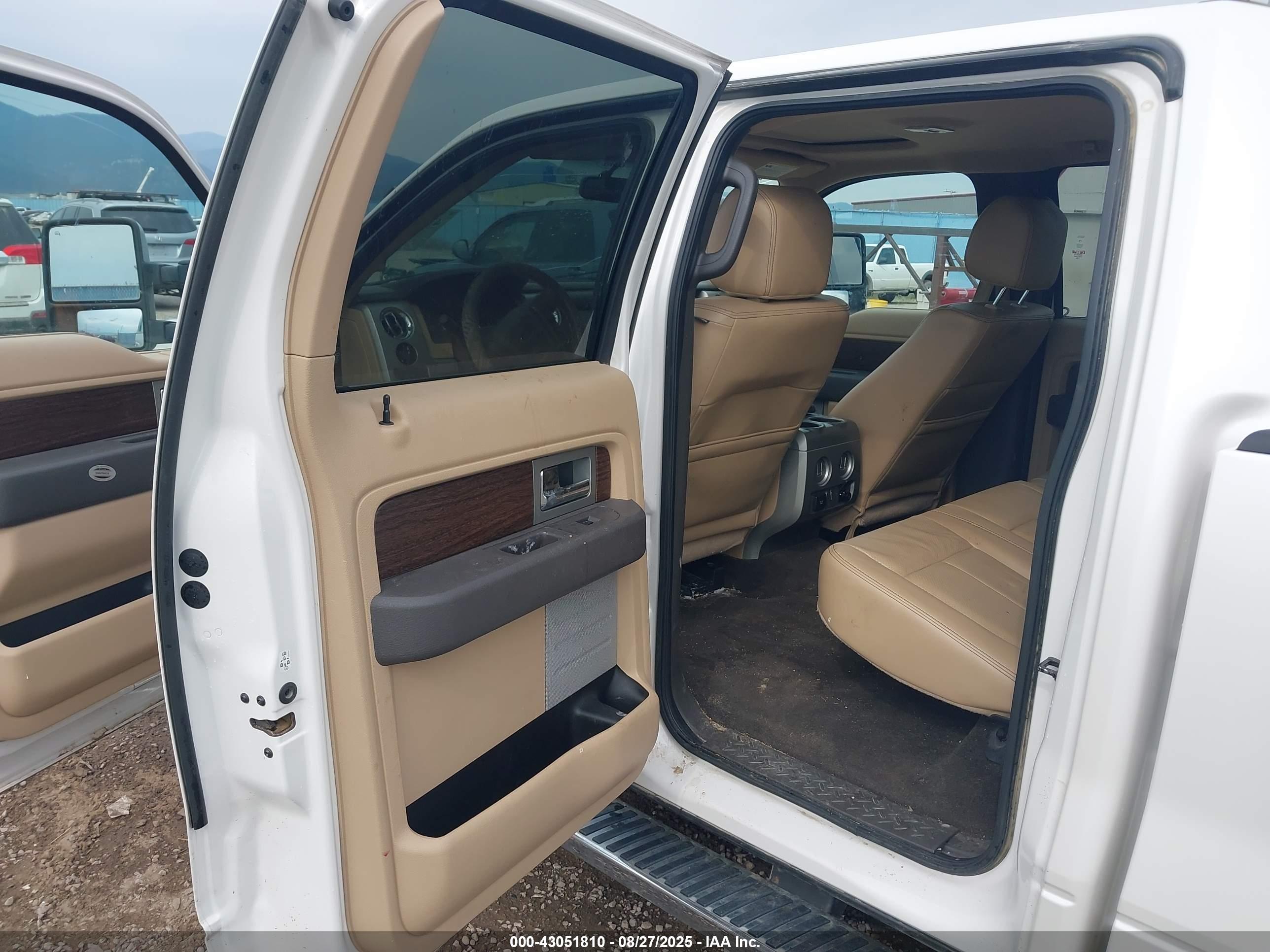 FORD F-150 image 8