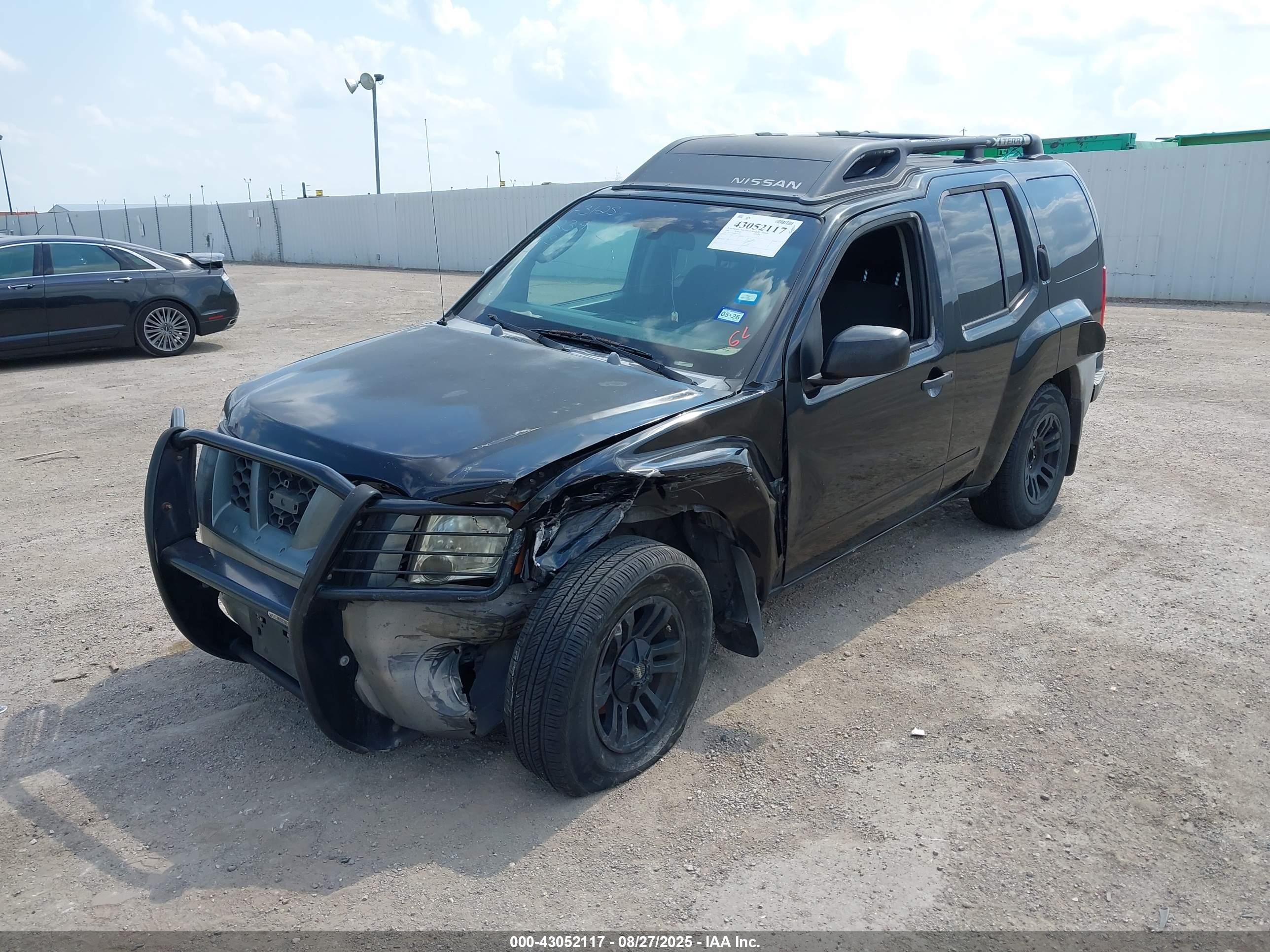 NISSAN XTERRA image 2