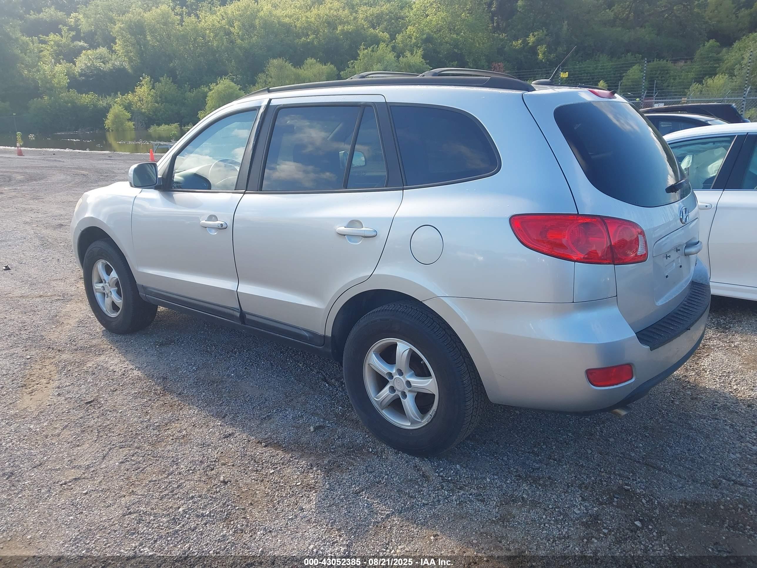 HYUNDAI SANTA image 3