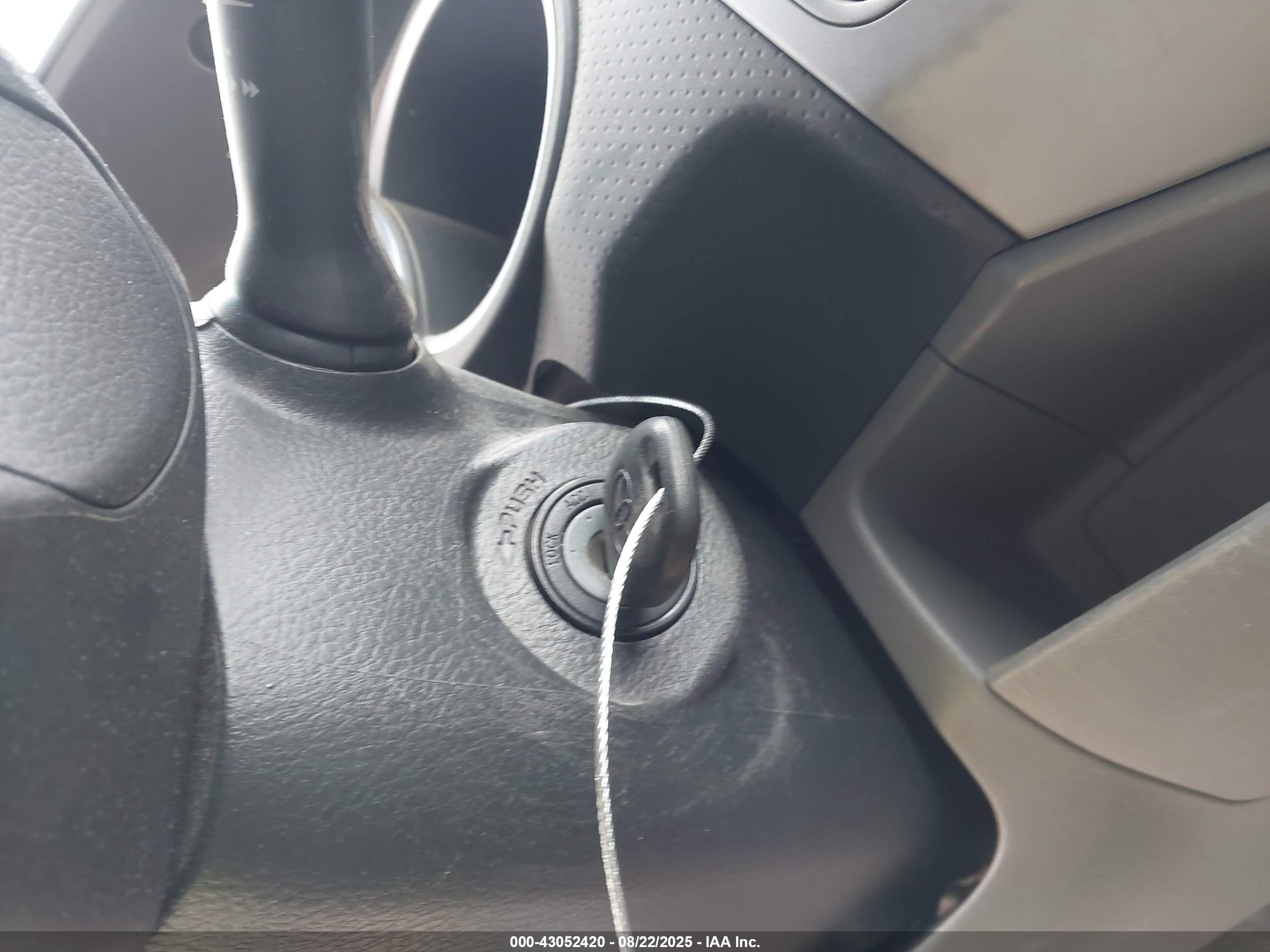 TOYOTA TACOMA image 11