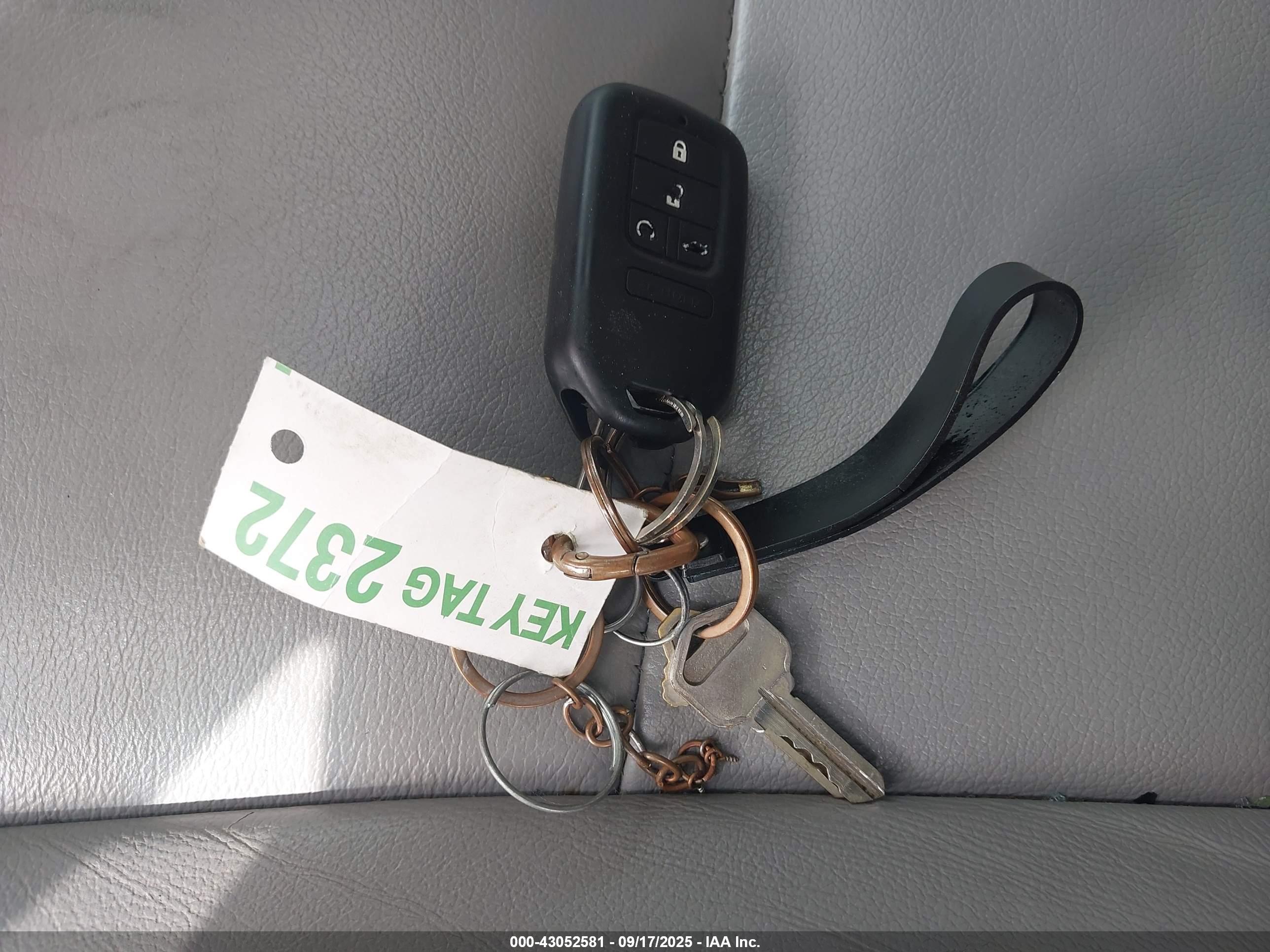 HONDA PILOT image 11