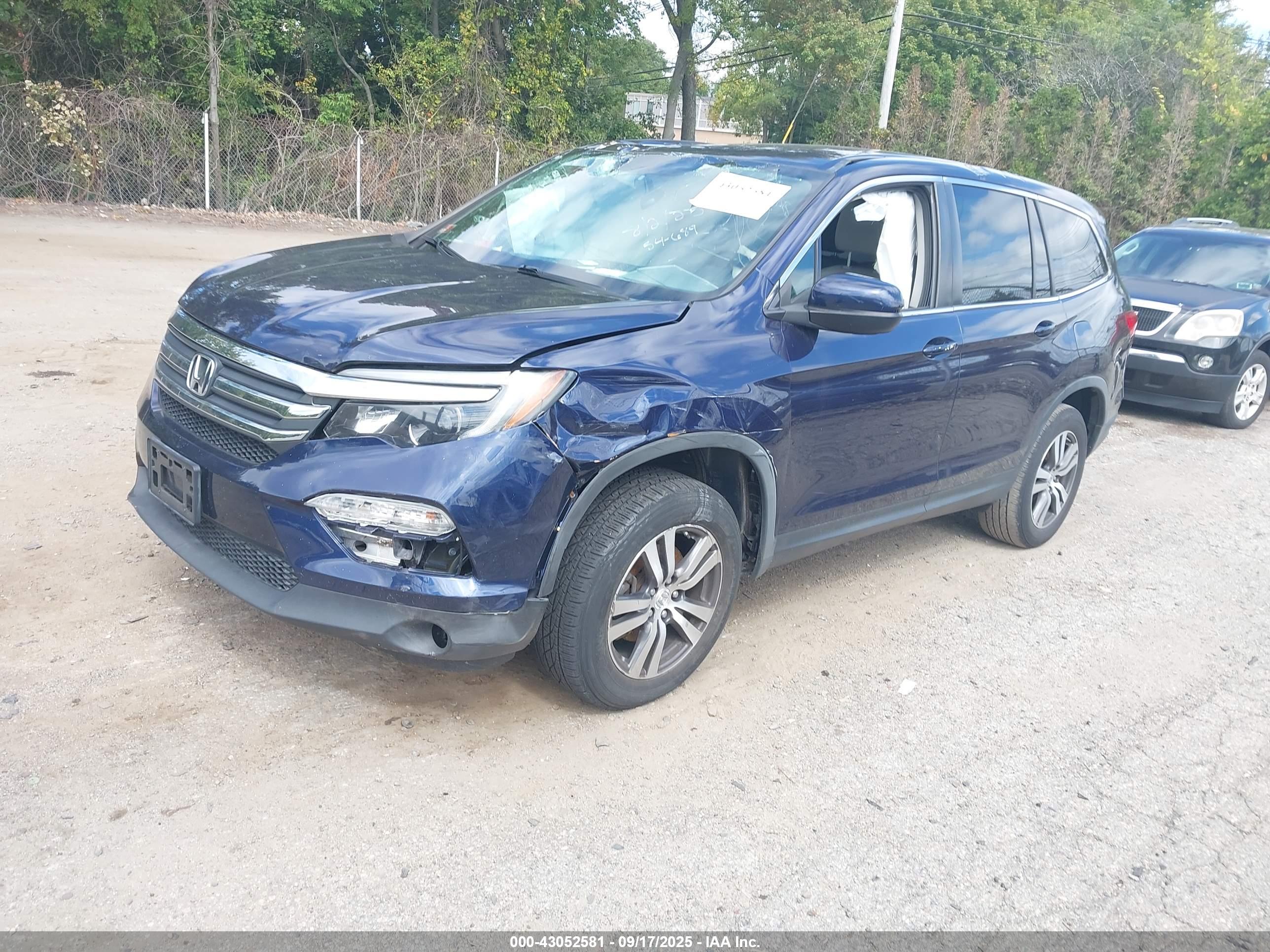 HONDA PILOT image 2