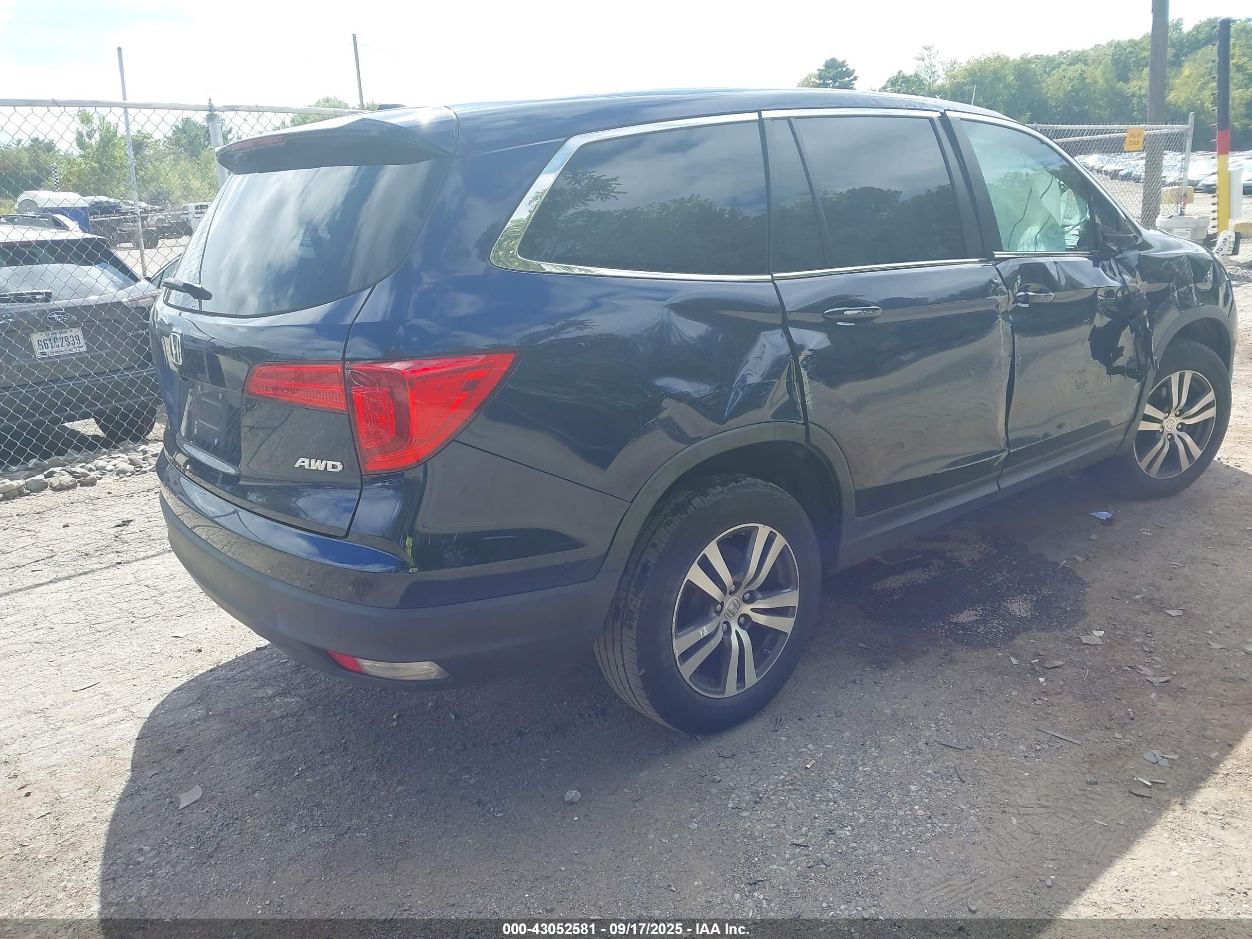 HONDA PILOT image 4